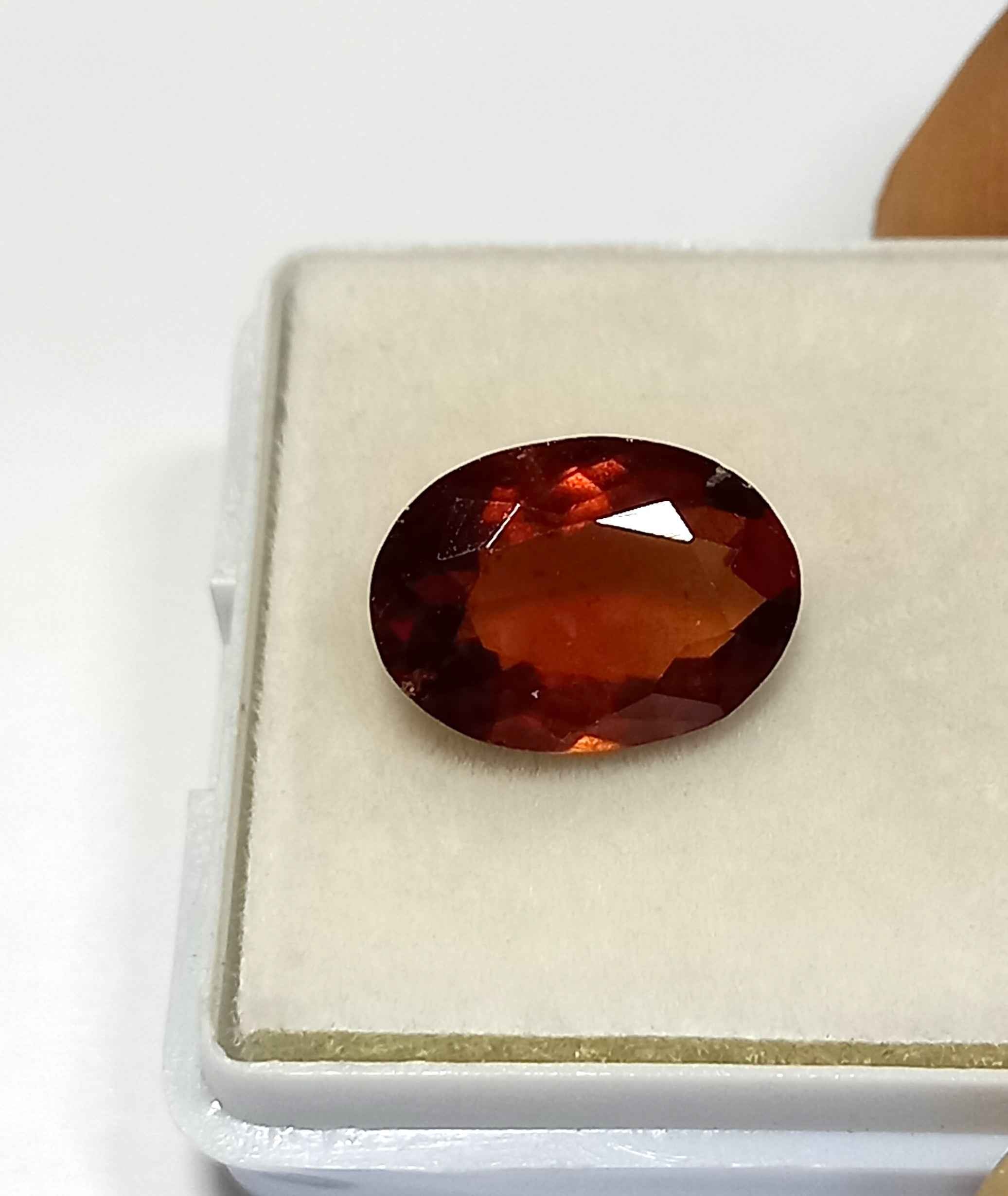 NaturalHessoniteGarnetGemstone2_063144d0-c562-4d55-9b71-ebd2621ec6d8 4.25 Cts Natural Sri Lanka Hessonite Garnet Gemstone Oval Cut 12.2*8.7 MM HG5