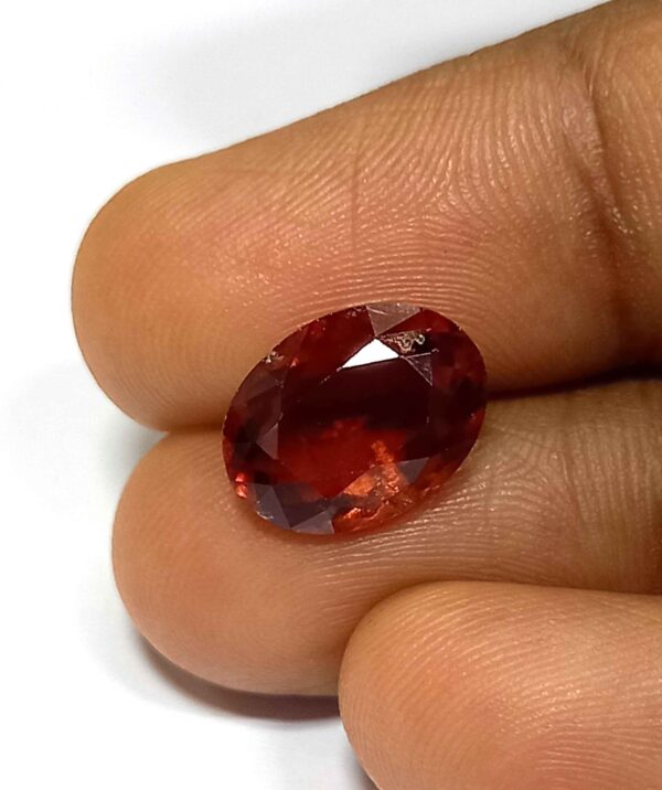 4.05 Cts Oval Cut Natural Sri Lanka Hessonite Garnet Gemstone 11.6*8.7 MM HG12