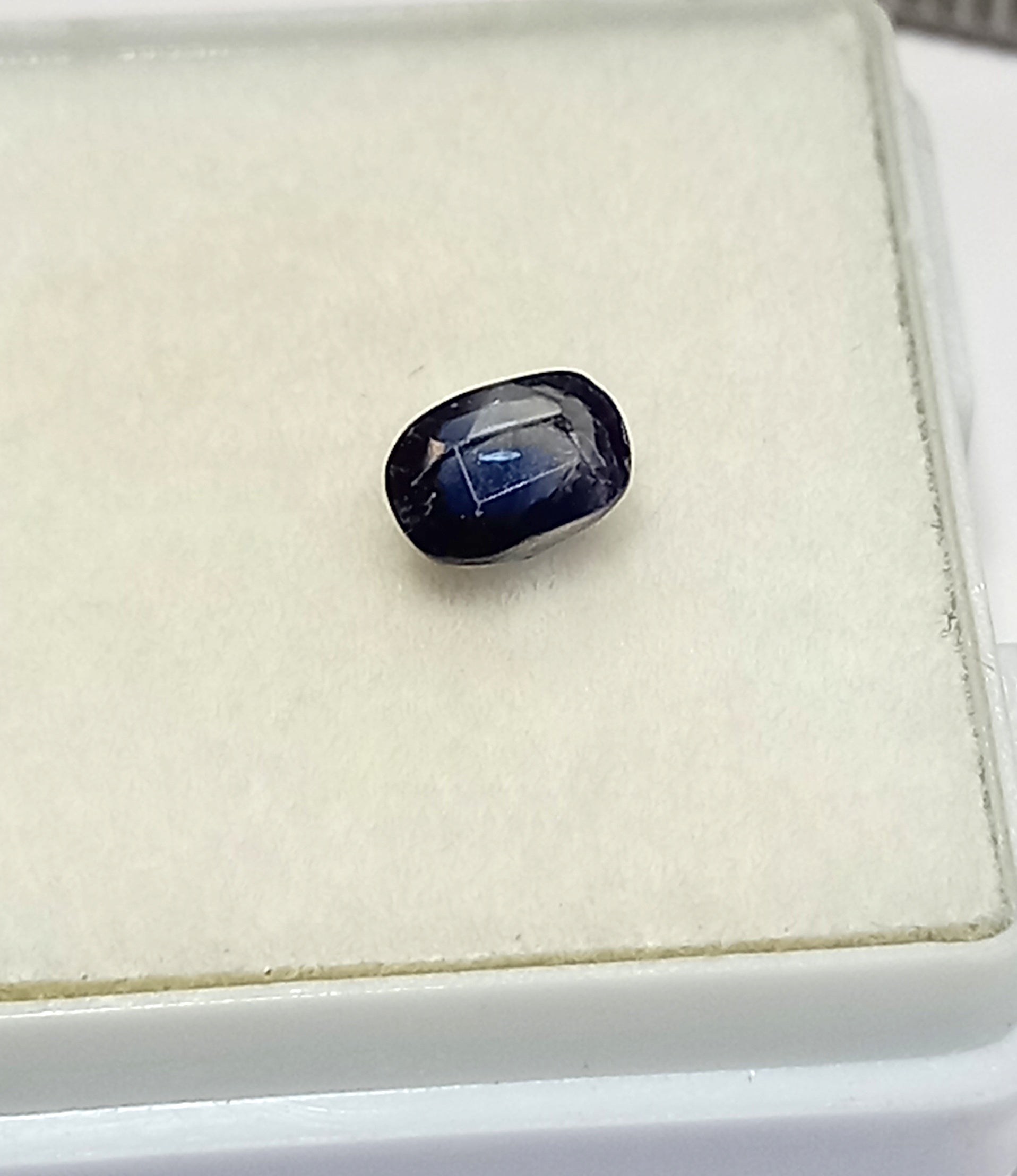 NaturalKashmireBlueSapphireGemstone5_b2735298-22dc-4b6b-8009-1bb708f0f755