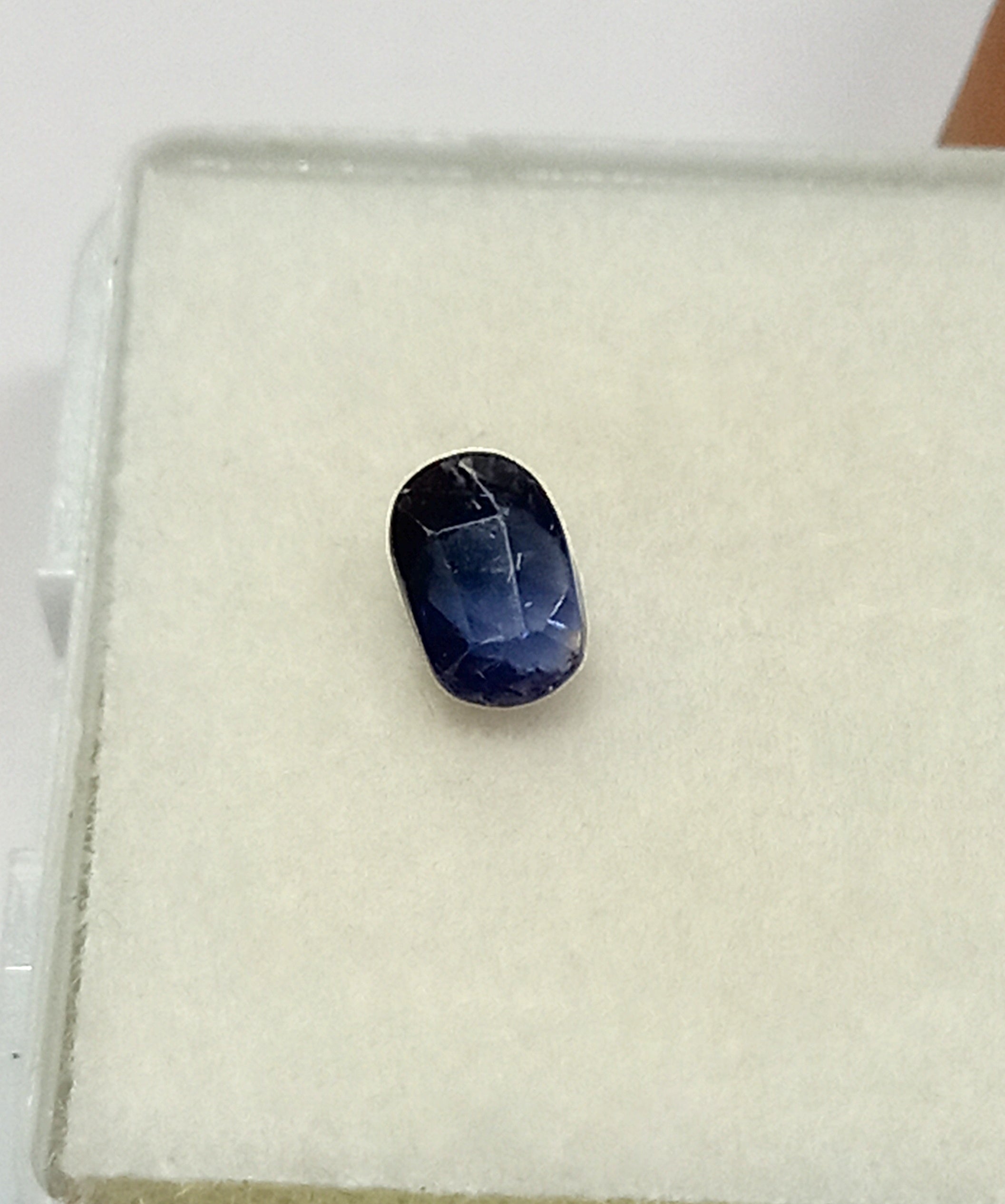NaturalKashmireBlueSapphireGemstone6_666179f6-2aa9-4490-b99a-14b581a12c66