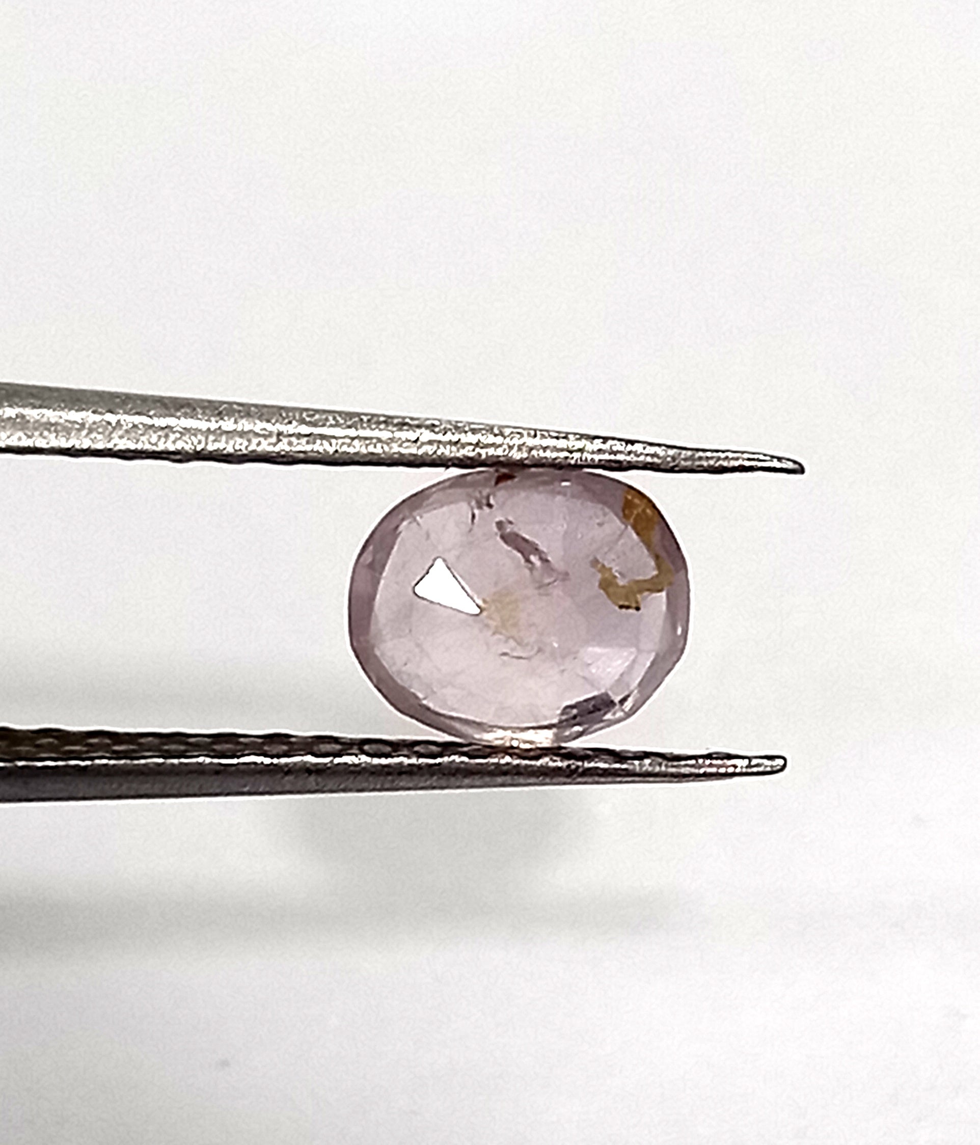 NaturalPinkSapphireGemstone3_10b67667-8a8b-4d71-8acc-4d791f9e3dc1