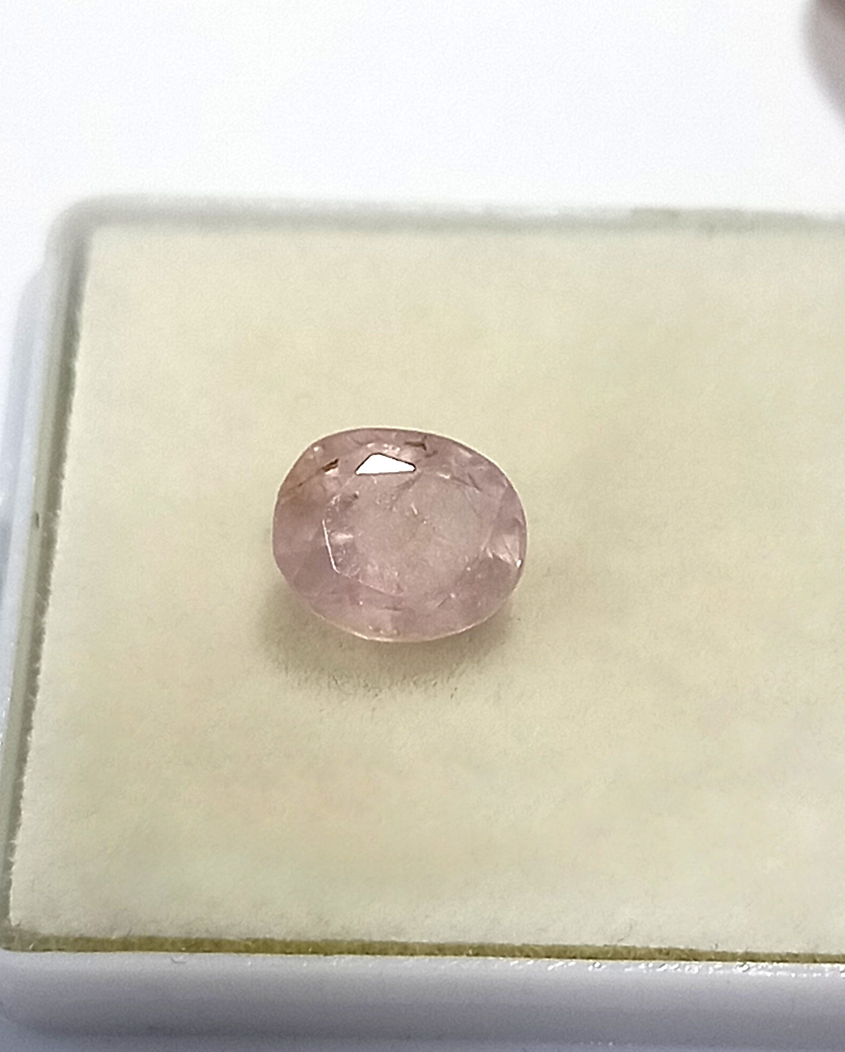 NaturalPinkSapphireGemstone6_0e55ced1-0946-405f-814c-c5f0b6c17f59