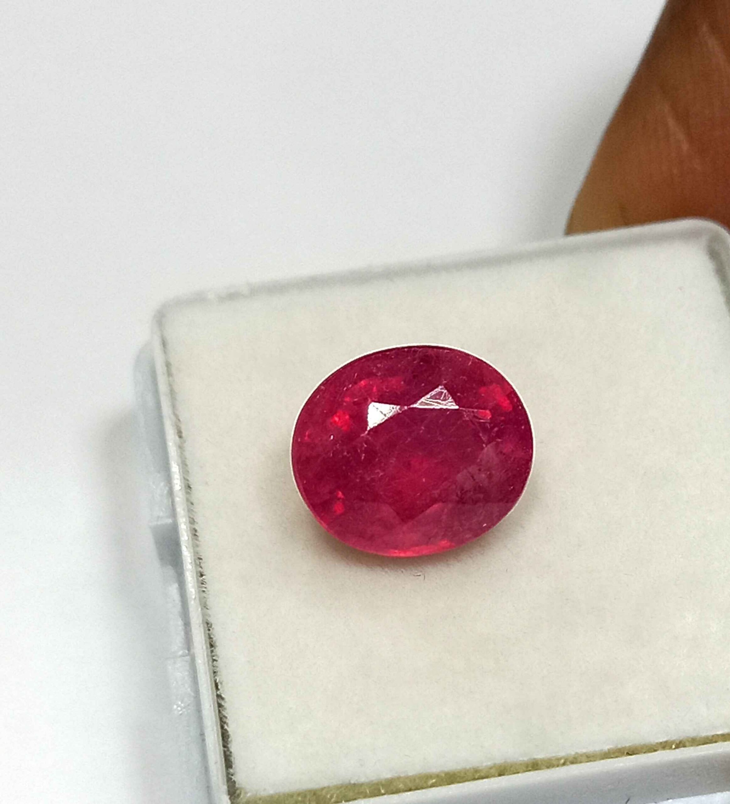 NaturalRubyGemstone6_c5ec65b3-01ac-4cee-a01e-da2267123325 5.10 Cts Oval Cut Natural Pink Ruby Gemstone 10.1*8.7 MM R138