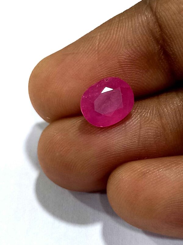 2.40 Cts Natural Burmese Red Ruby Oval Cut Gemstone 8.4*6.9 MM R302