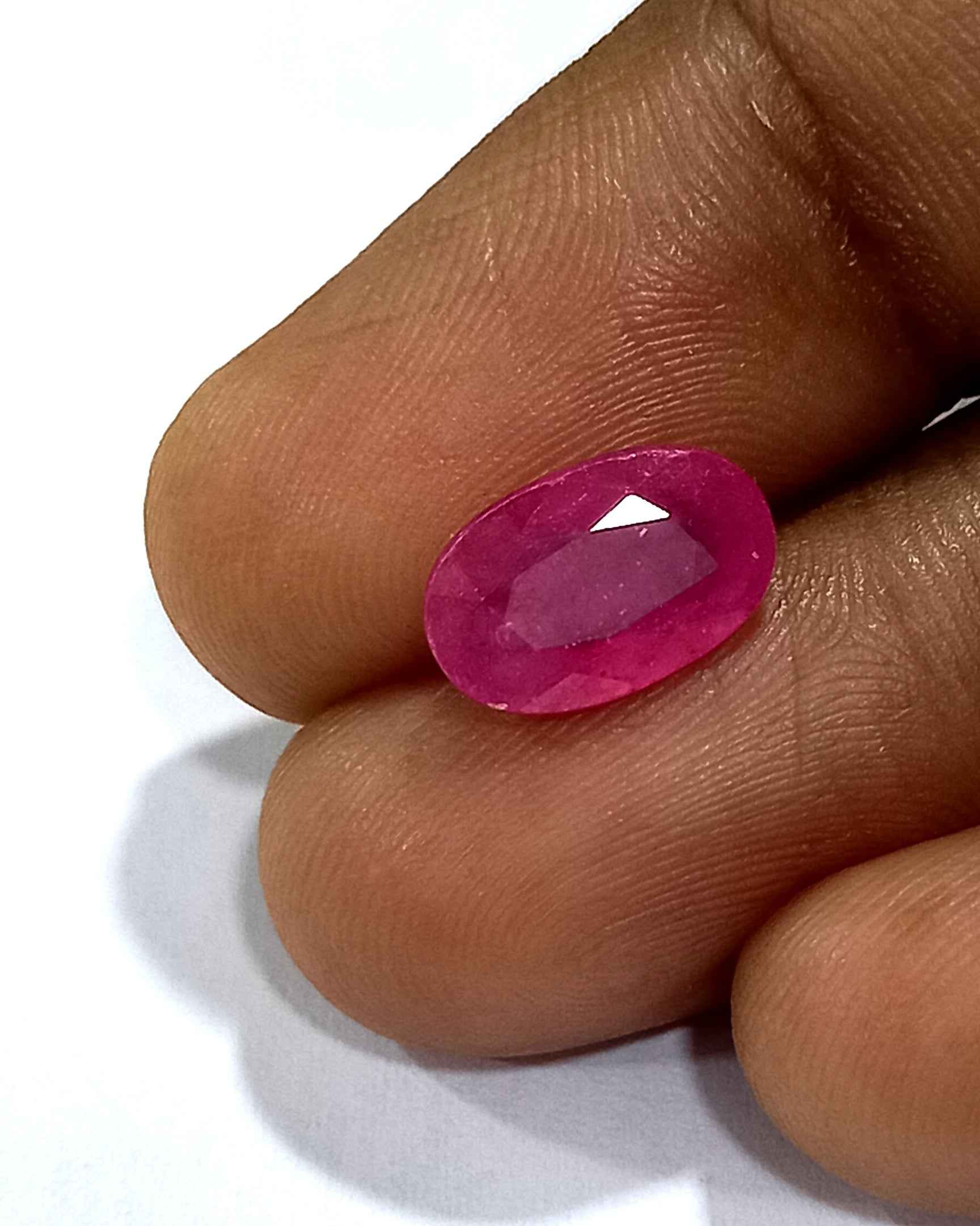 NaturalRubyGemstone6_f14610f5-3f0e-4806-8928-fc56a947e1a8 2.73 Cts Natural Mozambique Ruby Gemstone Oval Cut 10.5*6.7 MM R308