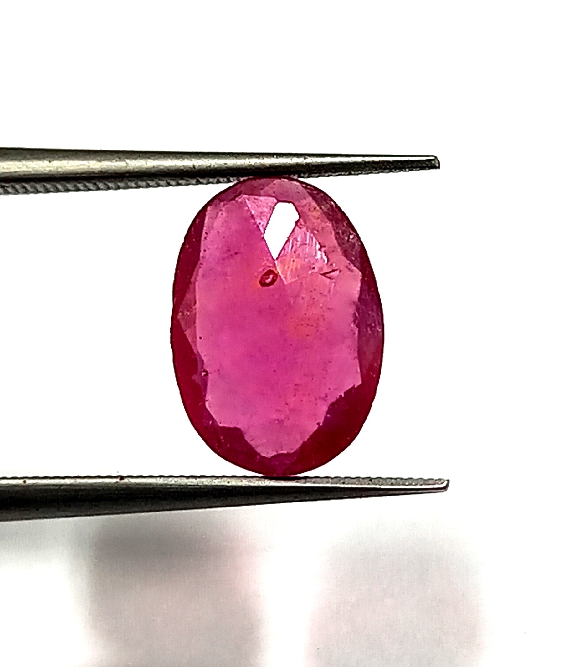 NaturalRubyGemstone_5_d0f05169-0dfc-4267-a71a-60e11e3c525e