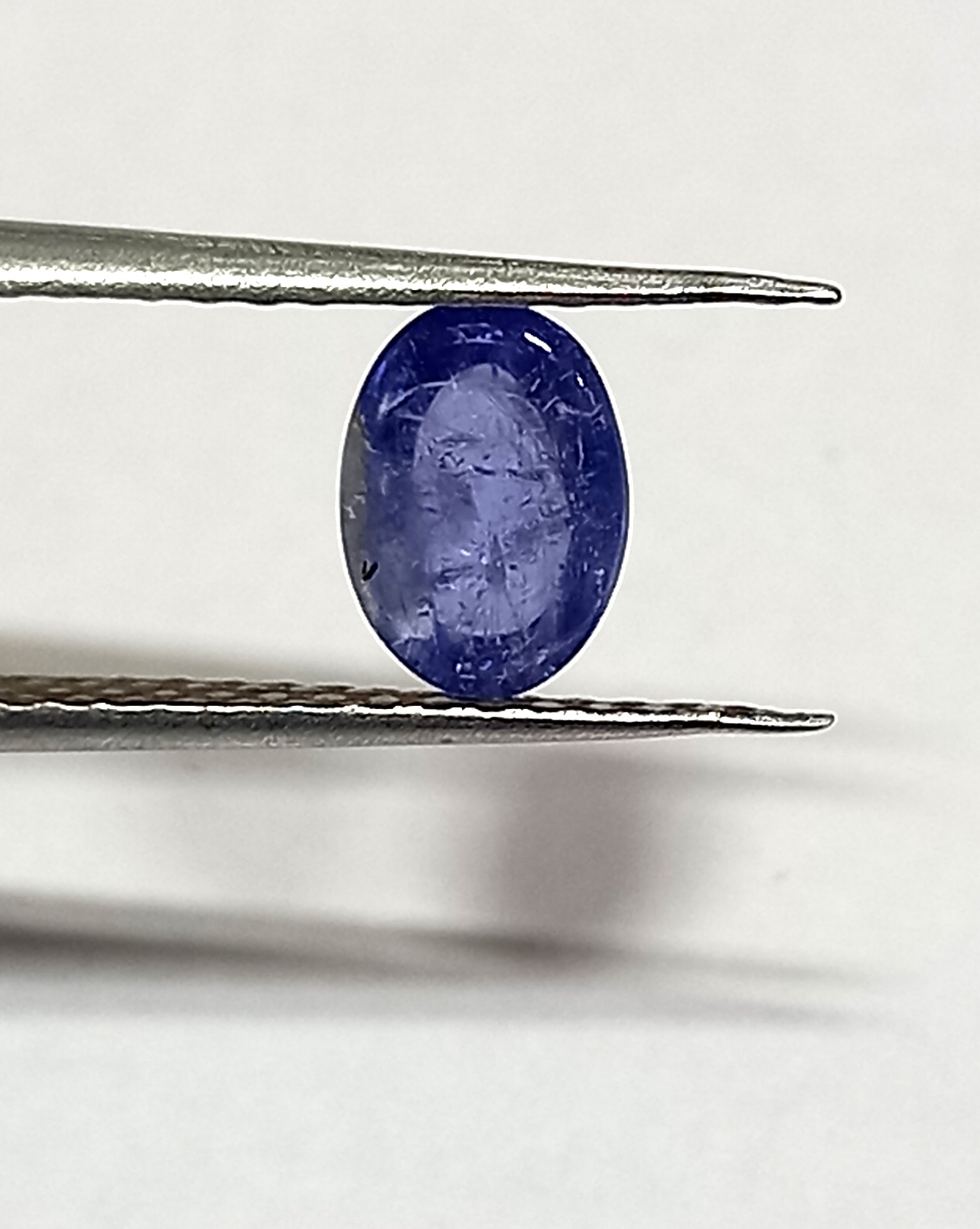 NaturalTanzaniteGemstone3_94adcfef-9ba5-4bda-b42e-32d6b2257c51