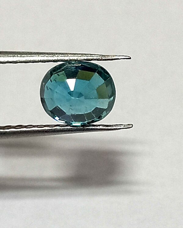 2.38 Cts Natural Cambodian Zircon Gemstone Oval Cut 7.2*6.1 MM ZC1