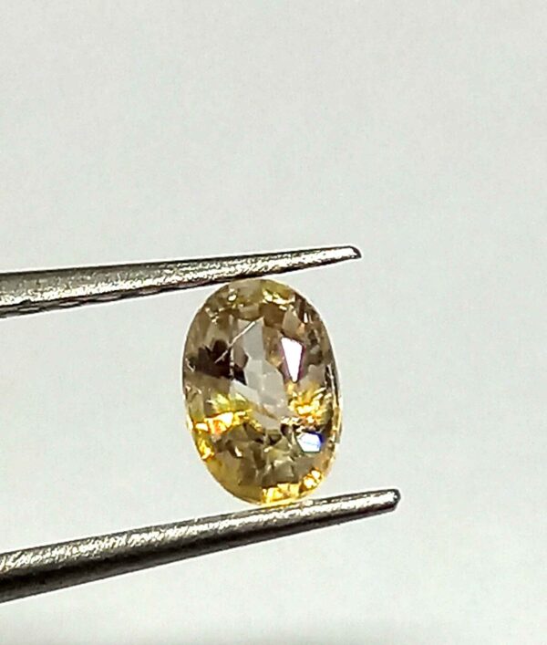 0.75 Cts Natural Tanzania Zircon Gemstone Oval Cut 6.9*4.9 MM ZC20