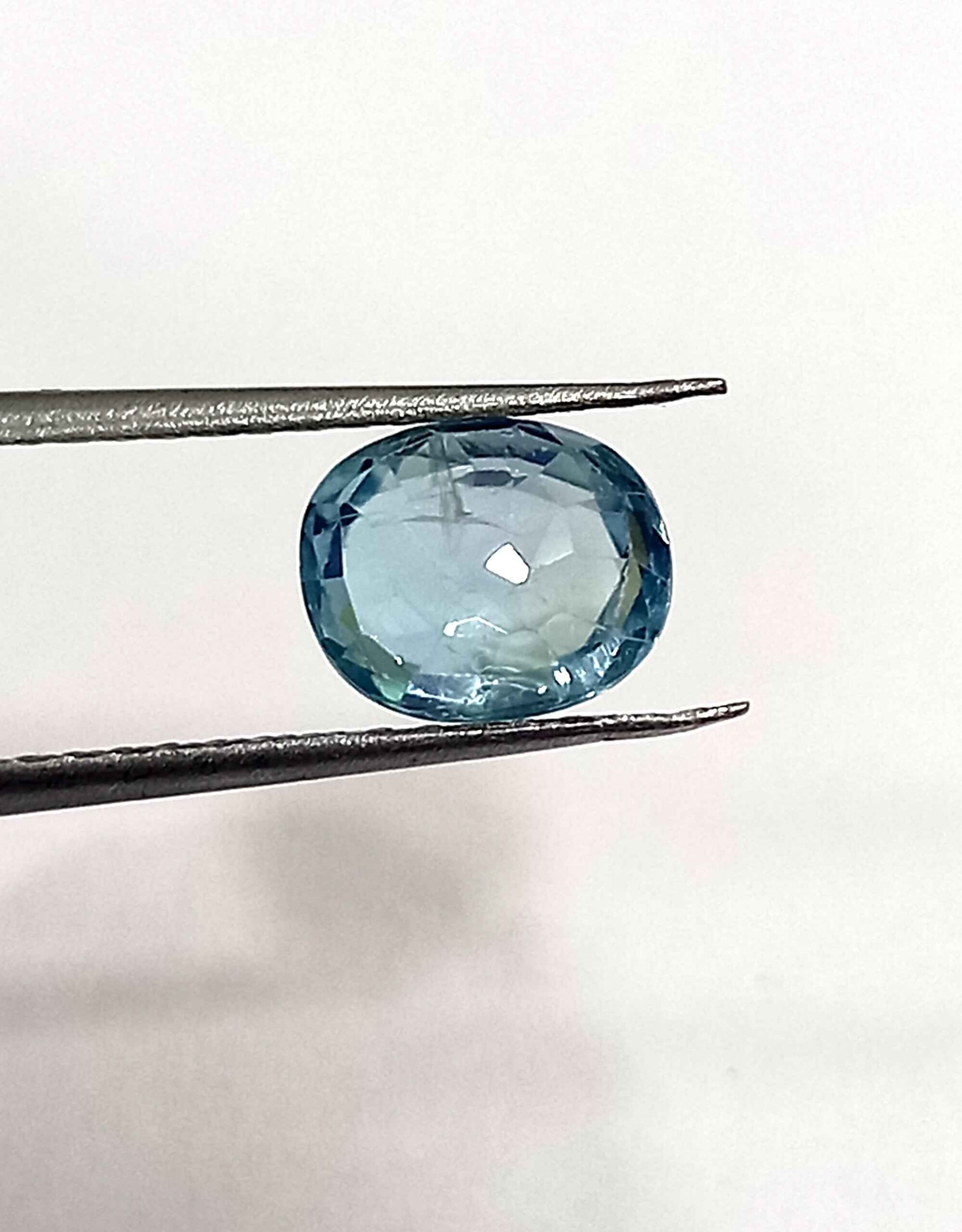 NaturalZirconGemstone3_7c208145-c3bd-4c40-9268-1d954e97e250 2.69 Cts Zircon Natural Cambodian Gemstone Oval Cut 8.2*6.7 MM ZC49