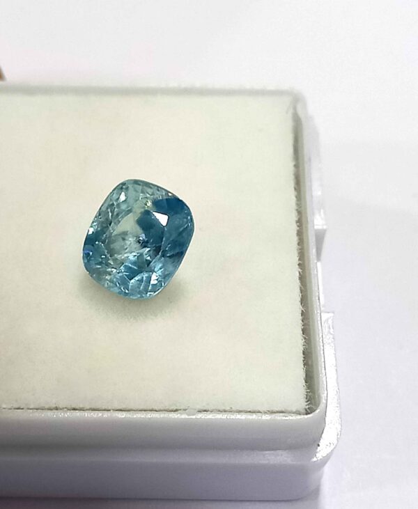 2.51 Cts Natural Cambodian Zircon Gemstone Oval Cut 7.5*6.4 MM ZC40