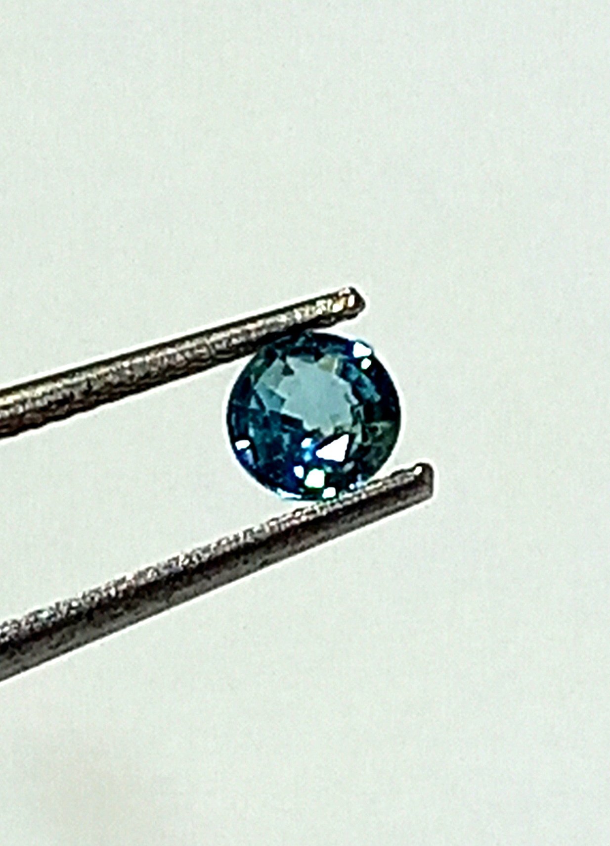 0.63 Cts Round Cut Natural Tanzania Zircon Gemstone 5.3*5.2 MM ZC18 - Image 2