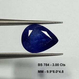 Natural blue sapphire gemstone 1