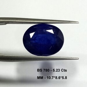 Natural blue sapphire gemstone 1