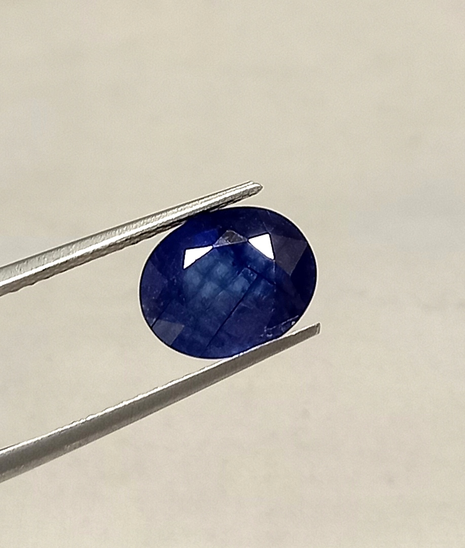 NATURAL BLUE SAPPHIRE GEMSTONE 2 Natural blue sapphire gemstone 2