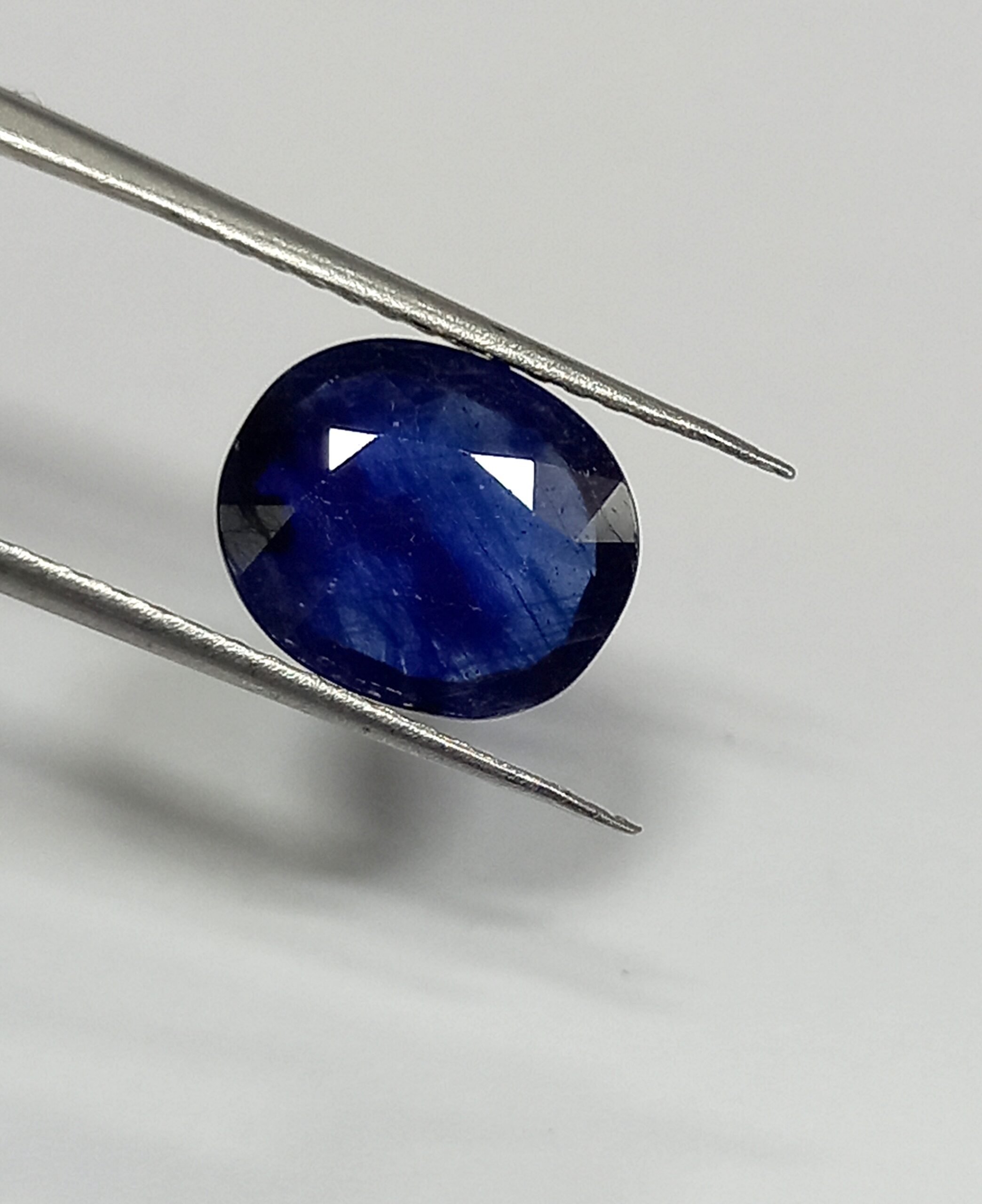 NATURAL BLUE SAPPHIRE GEMSTONE 2 Natural blue sapphire gemstone 2