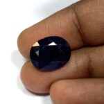 Natural blue sapphire gemstone 4