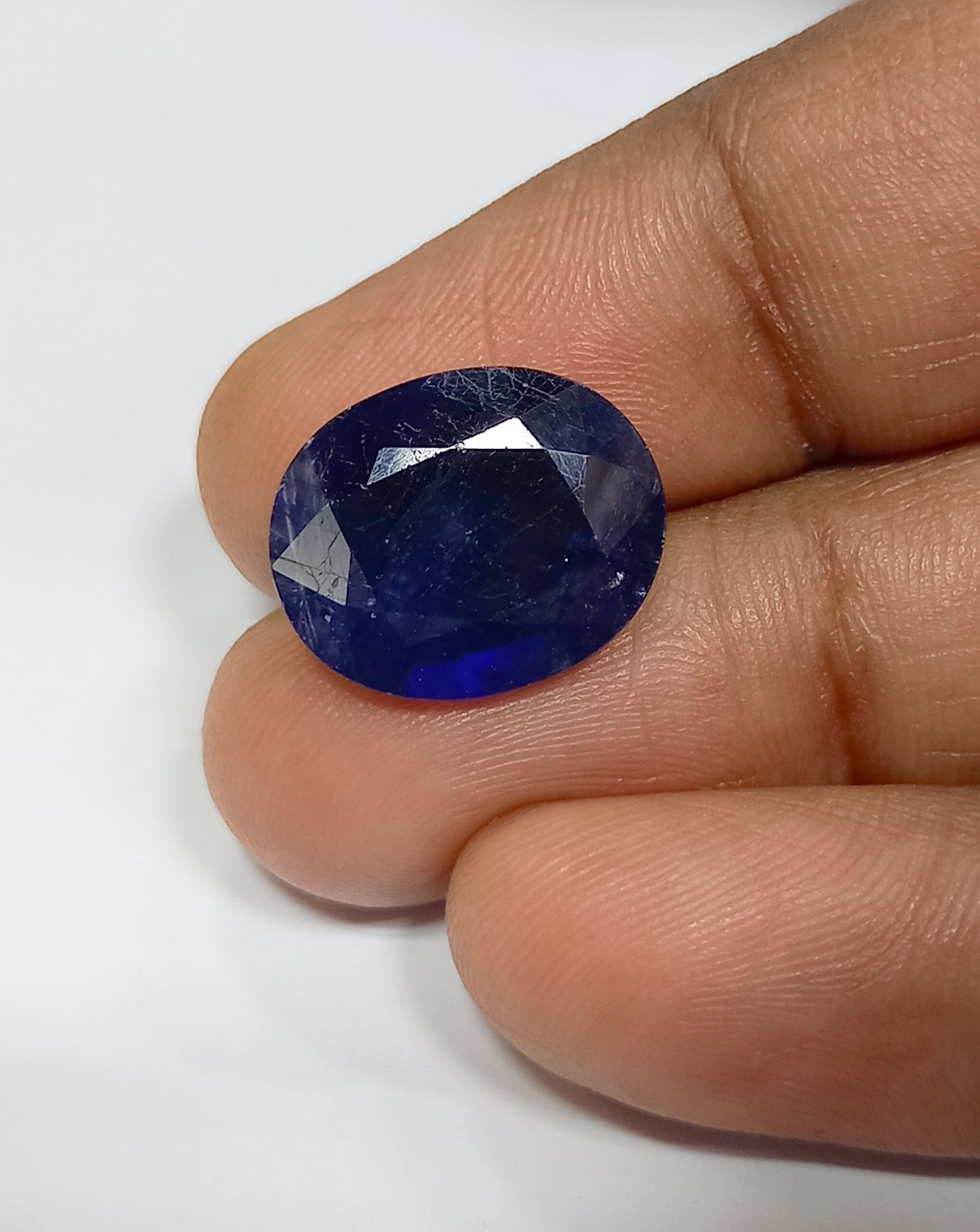 NATURAL BLUE SAPPHIRE GEMSTONE 4 Natural blue sapphire gemstone 4