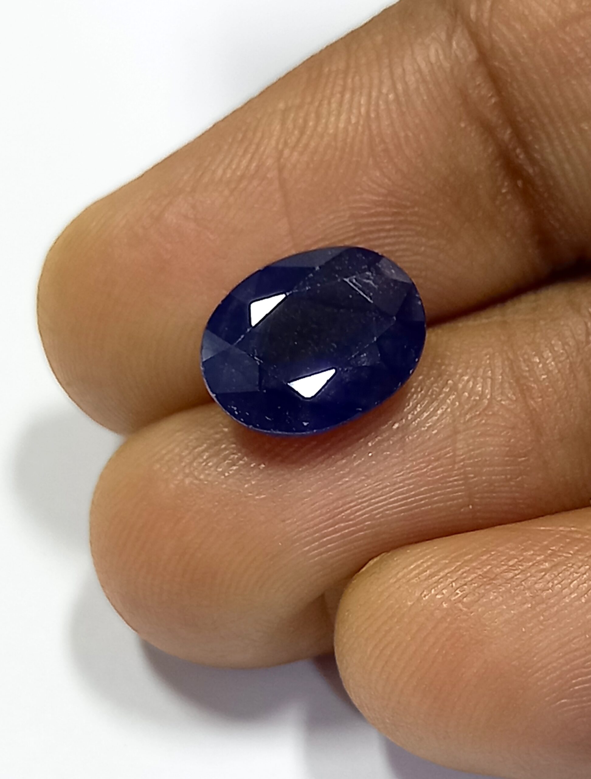 Natural blue sapphire gemstone 5