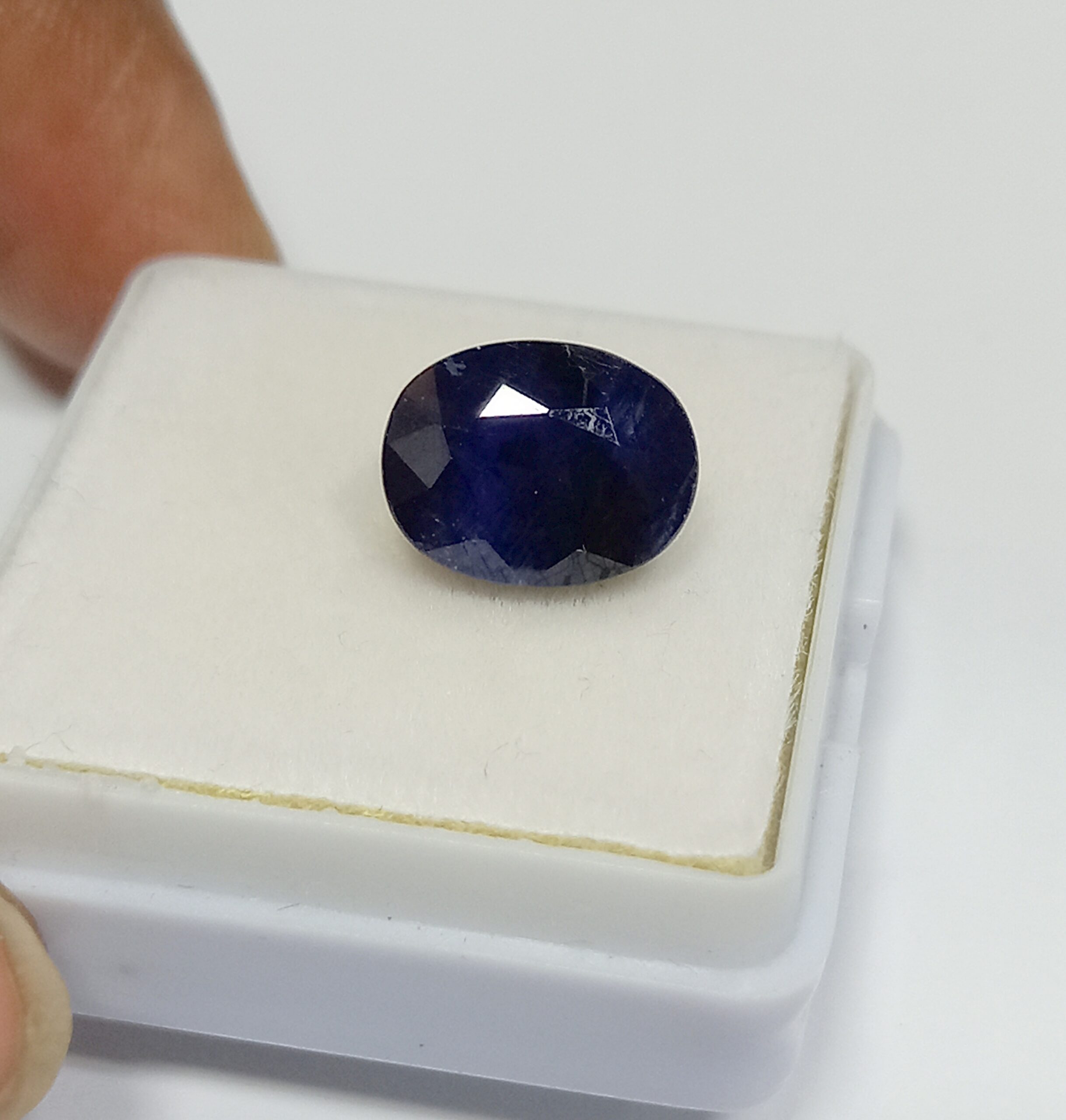 NATURAL BLUE SAPPHIRE GEMSTONE 5 Natural blue sapphire gemstone 5