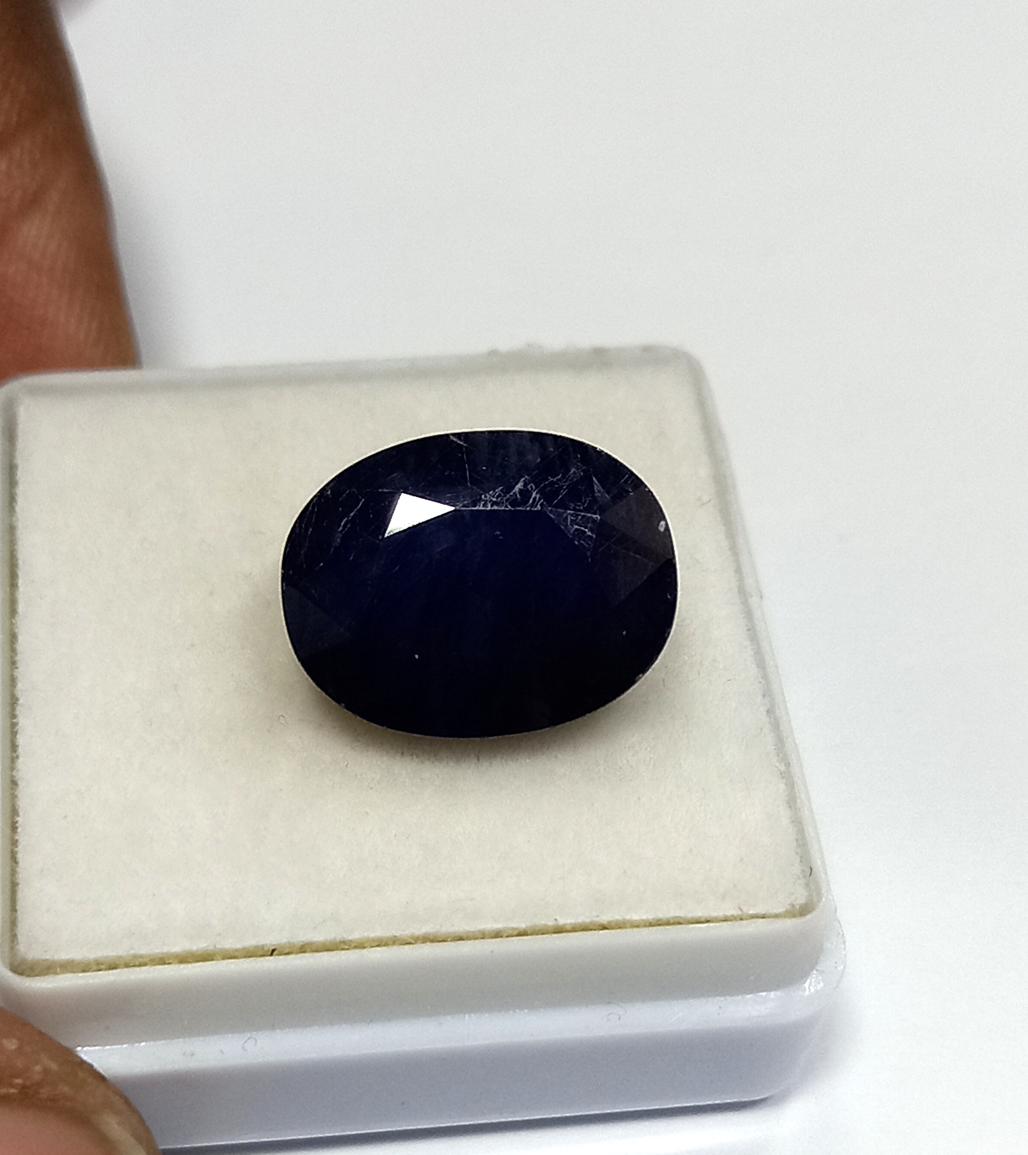 NATURAL BLUE SAPPHIRE GEMSTONE 6 Natural blue sapphire gemstone 6