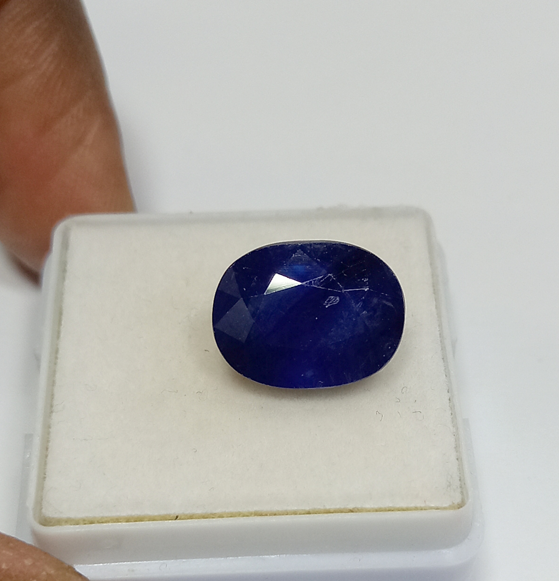 Natural blue sapphire gemstone 6