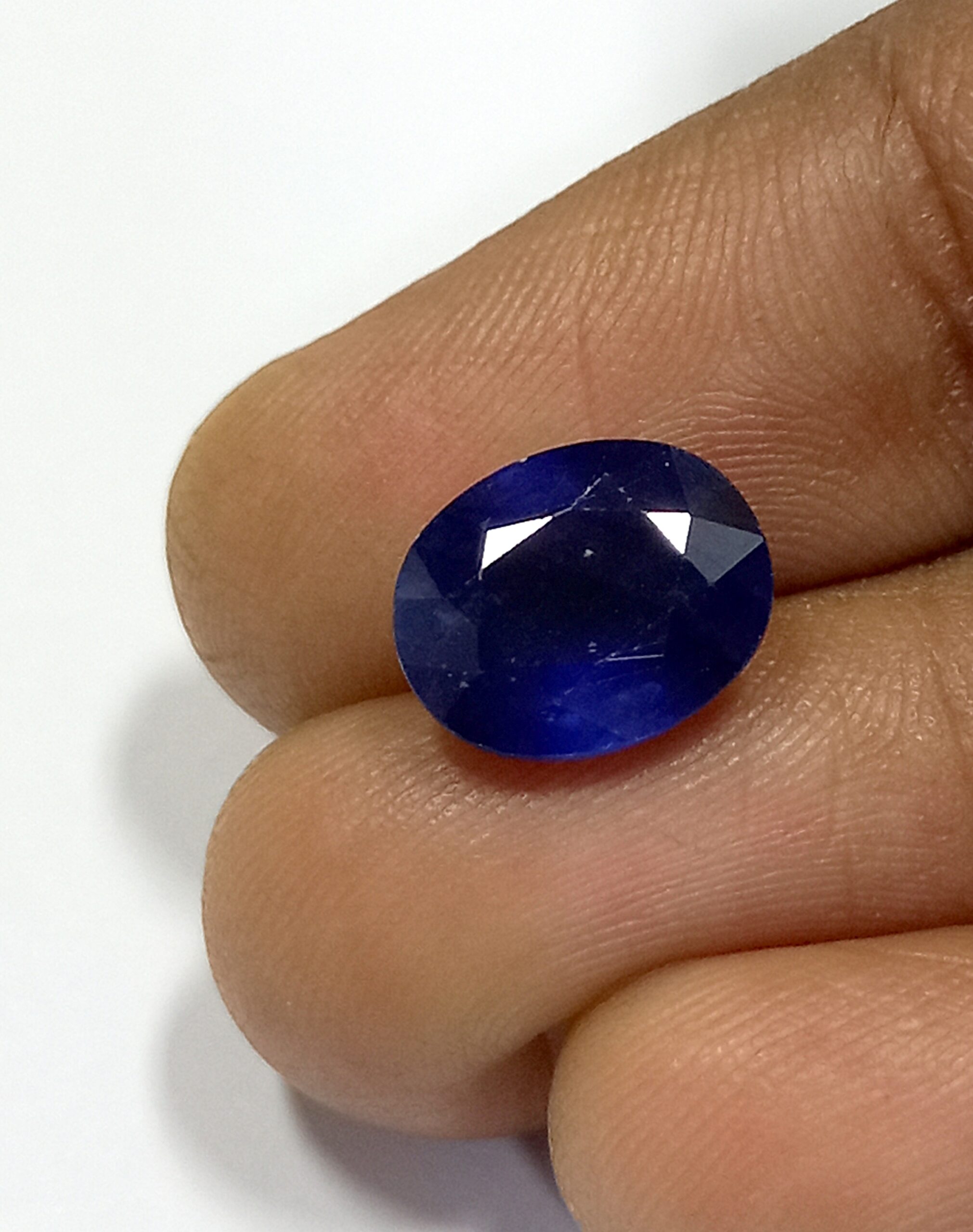Natural blue sapphire gemstone 6