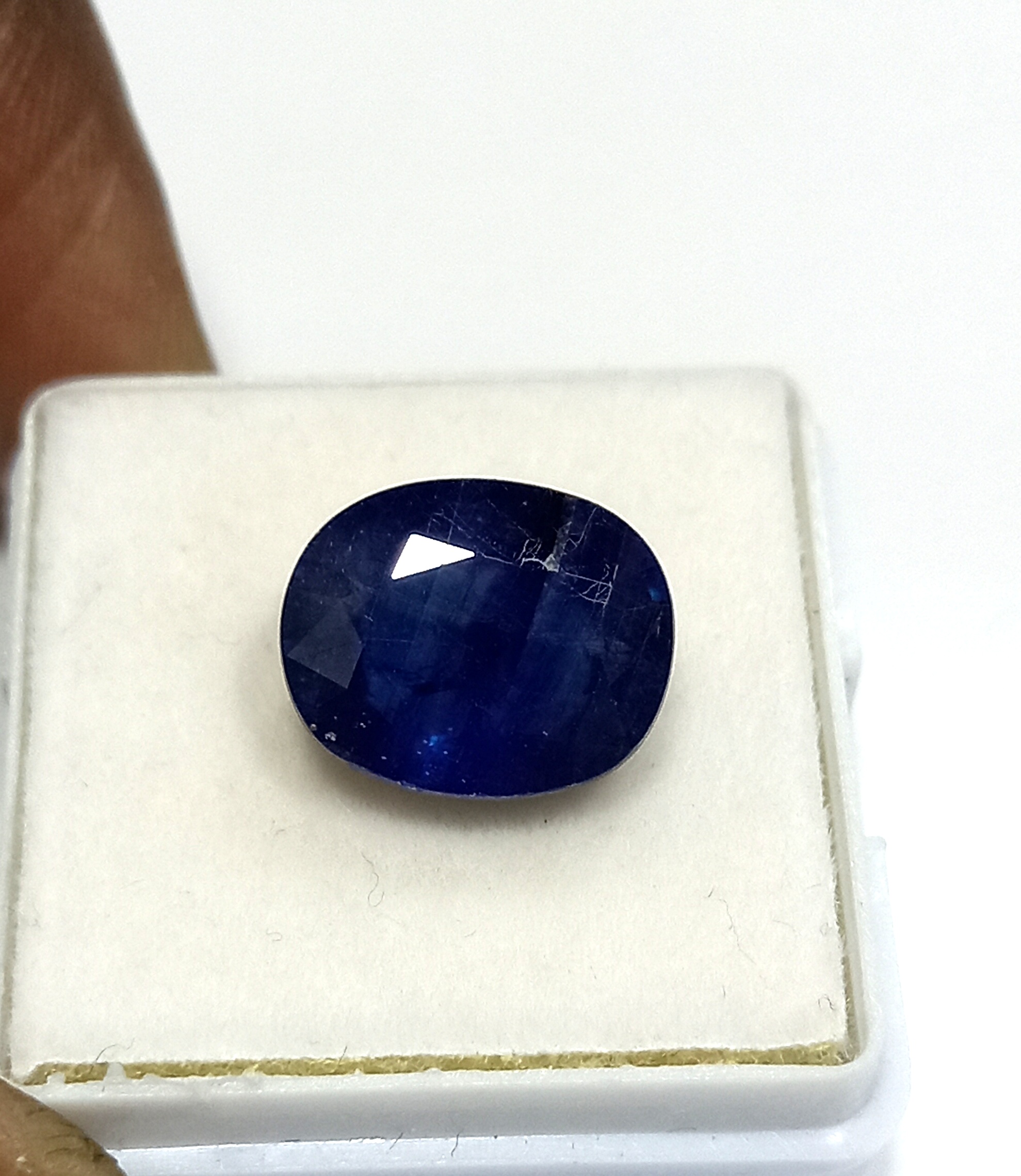 Natural blue sapphire gemstone 6