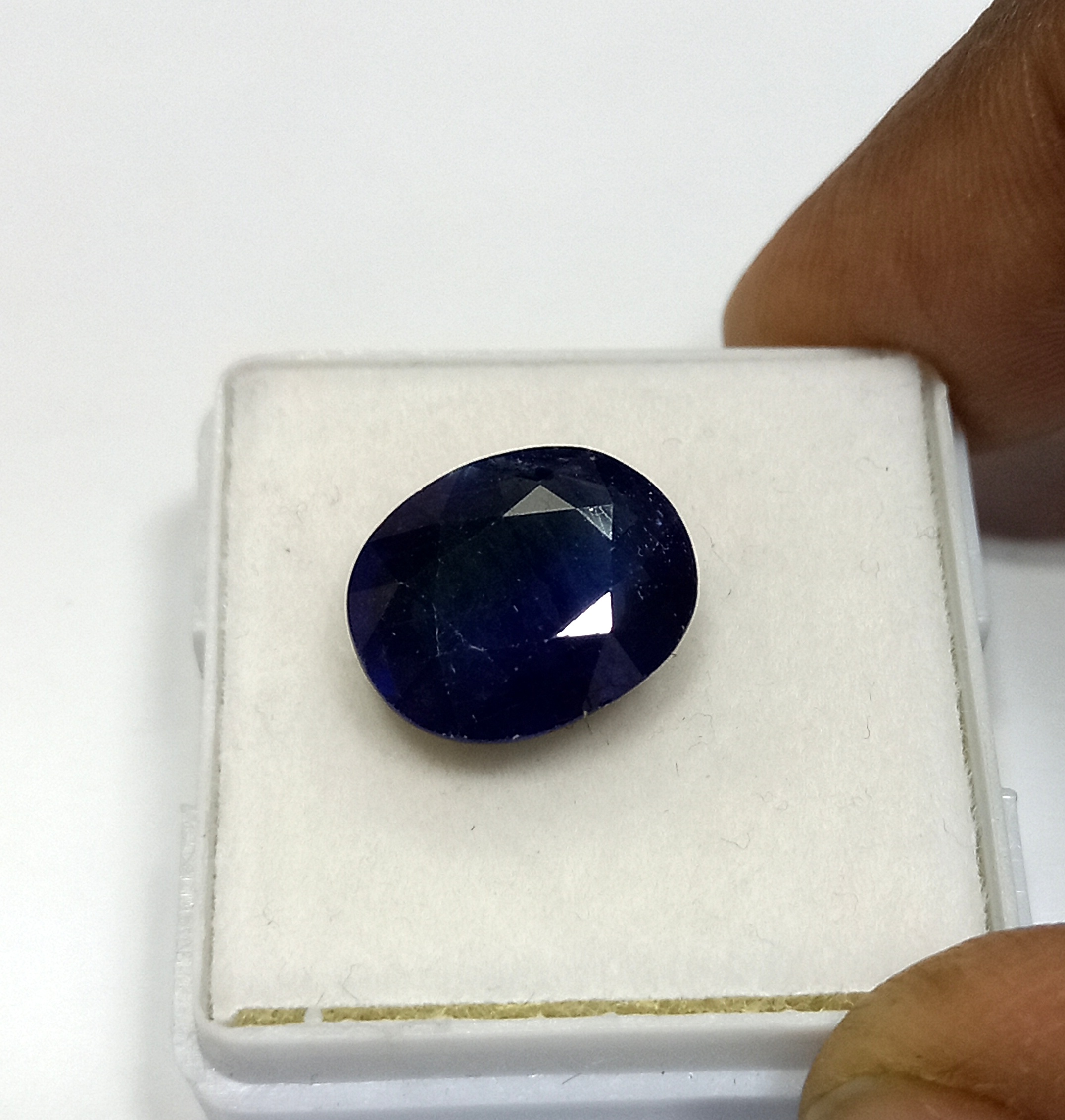 NATURAL BLUE SAPPHIRE GEMSTONE 6 Natural blue sapphire gemstone 6