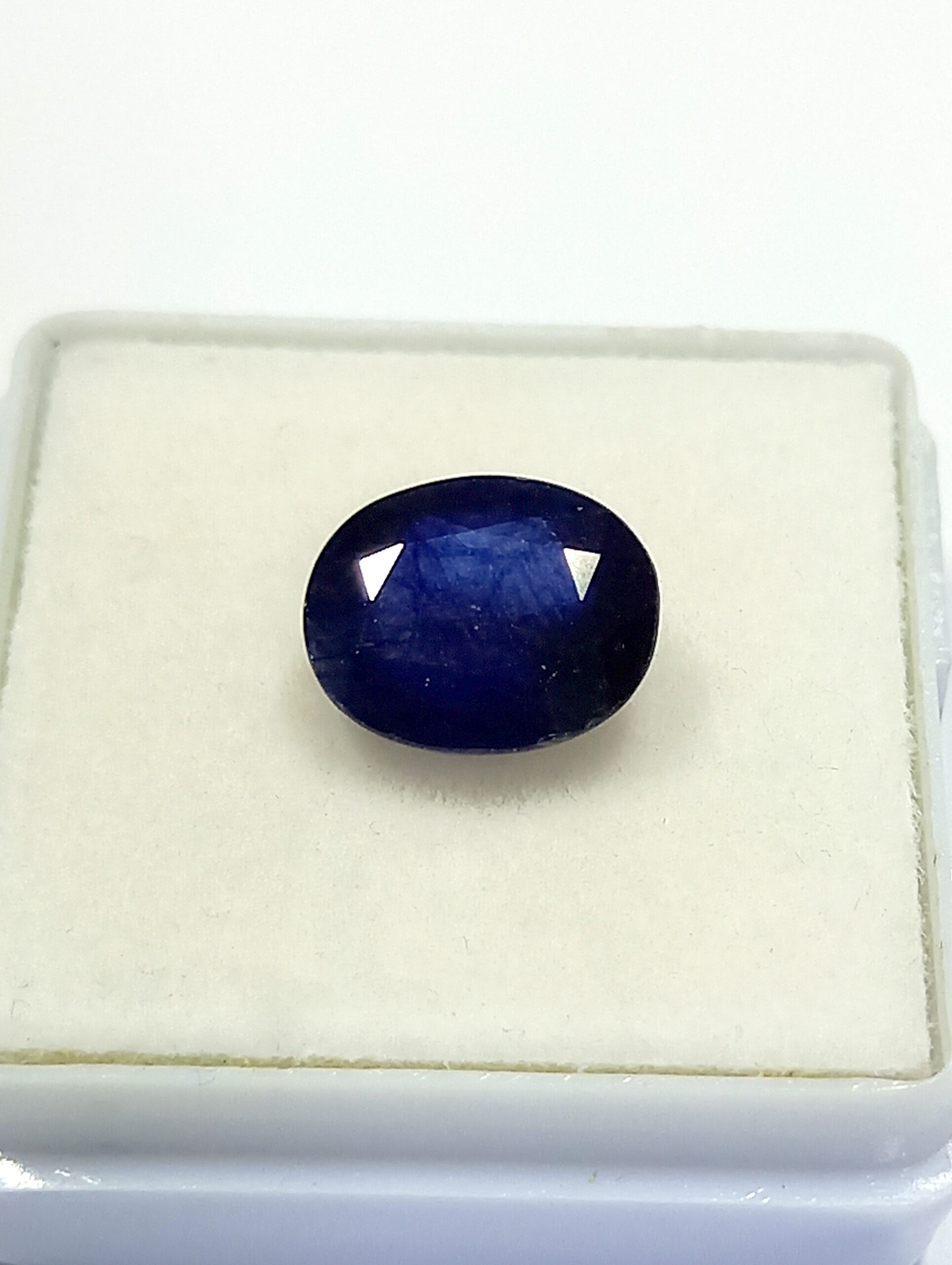 Natural blue sapphire gemstone 6