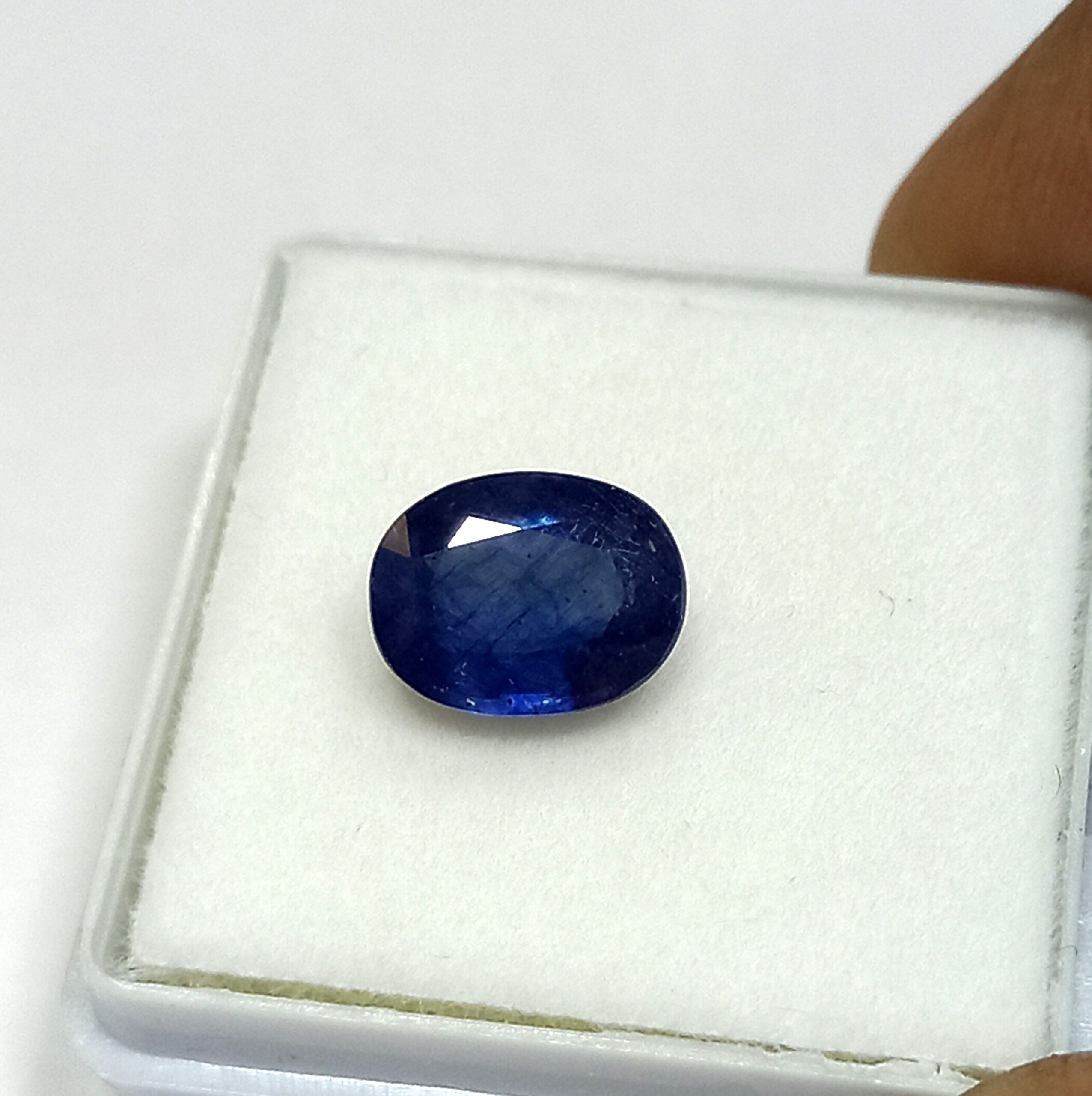 Natural blue sapphire gemstone 7