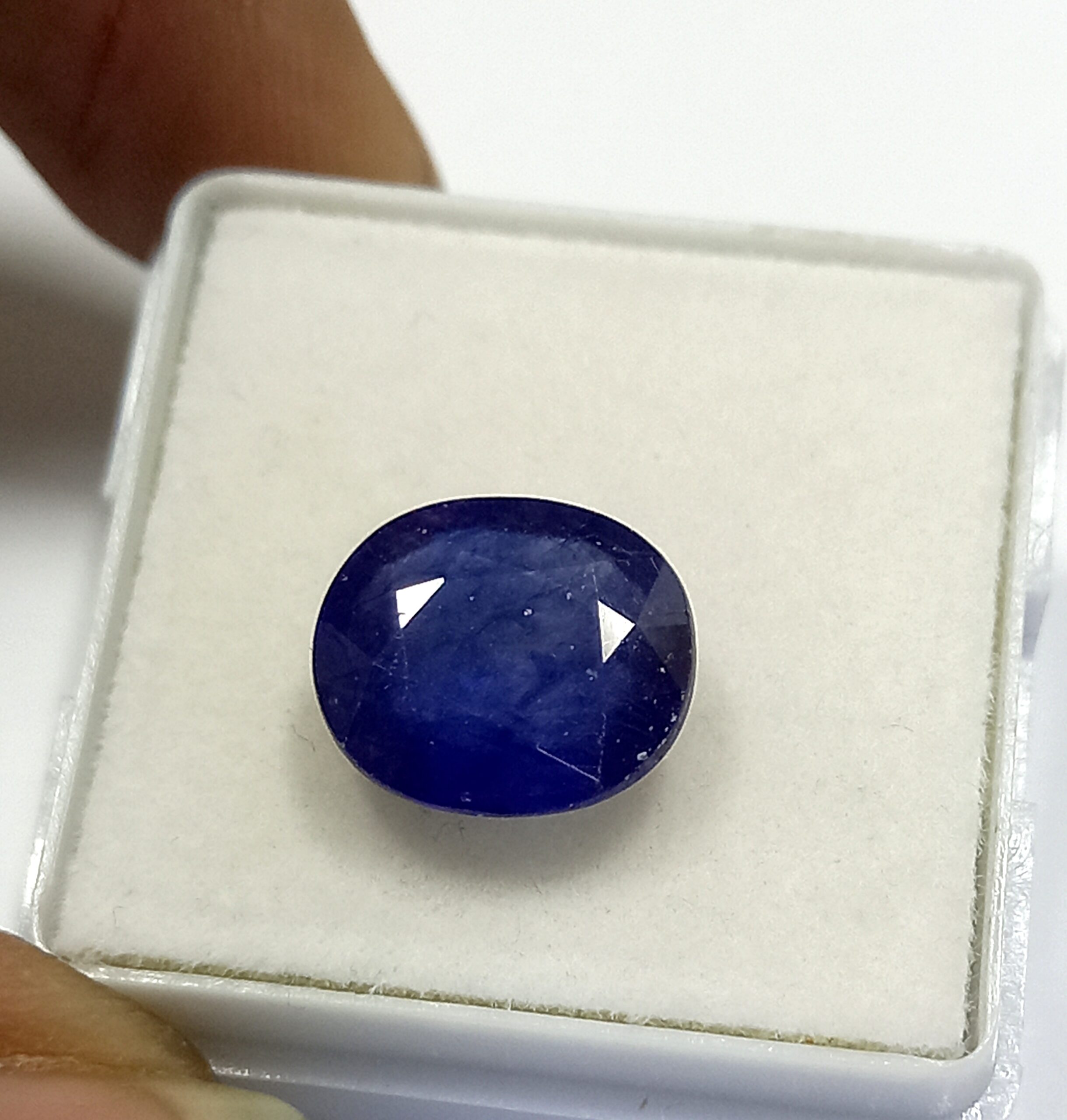 Natural blue sapphire gemstone 7