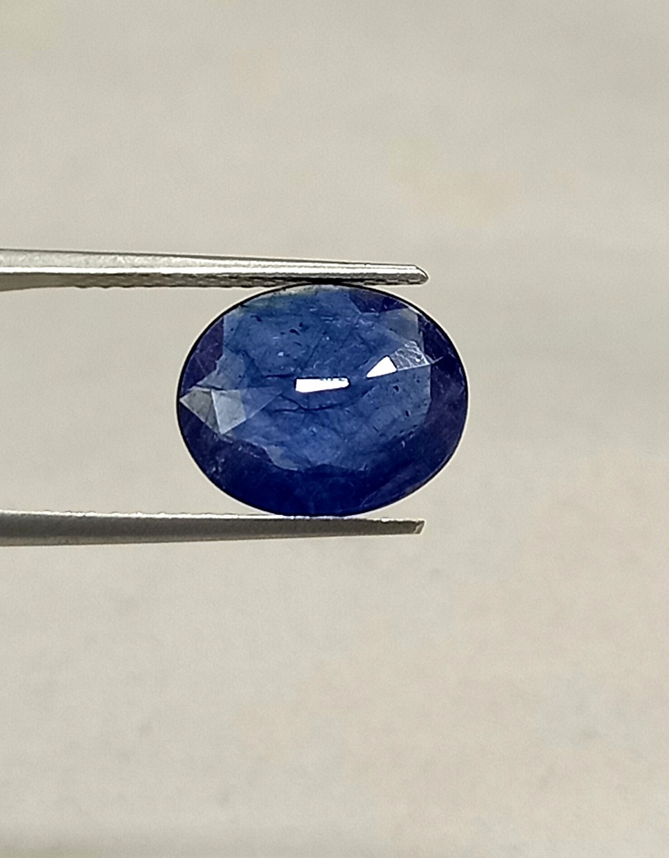 NATURAL BLUE SAPPHIRE GEMSTONE 8 Natural blue sapphire gemstone 8