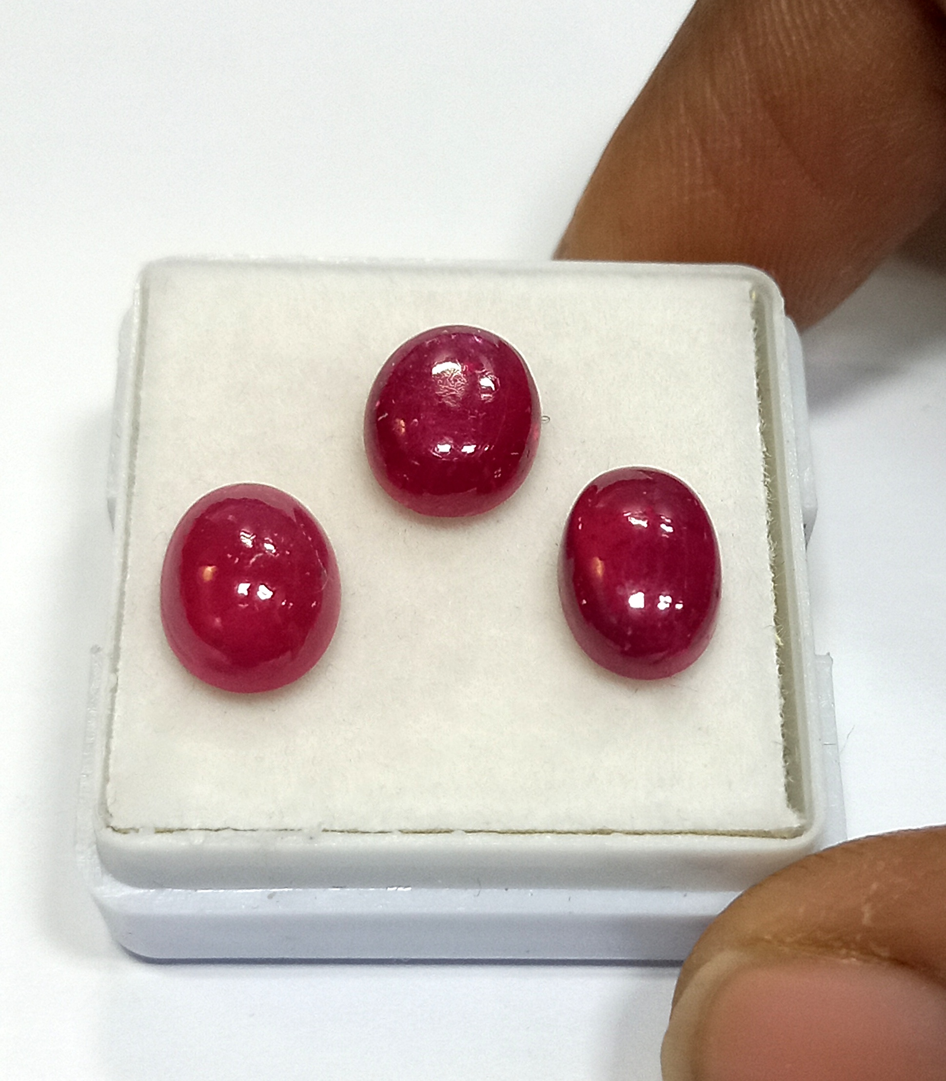 NATURAL RUBY GEMSTONE 1 Natural ruby gemstone 1