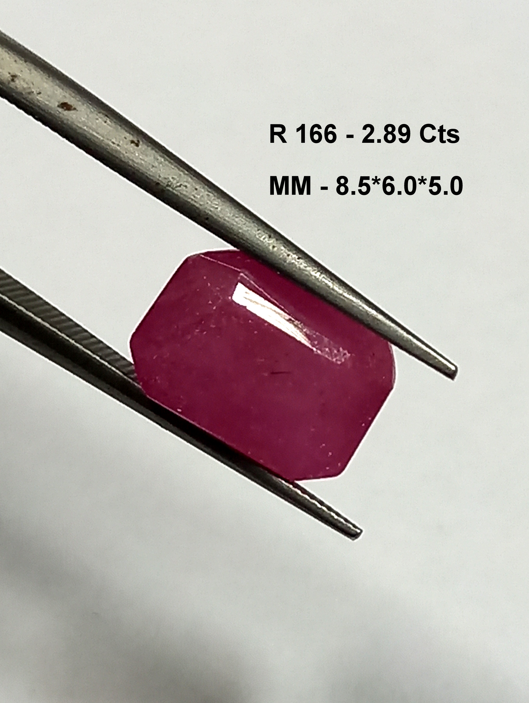 NATURAL RUBY GEMSTONE 4 ruby