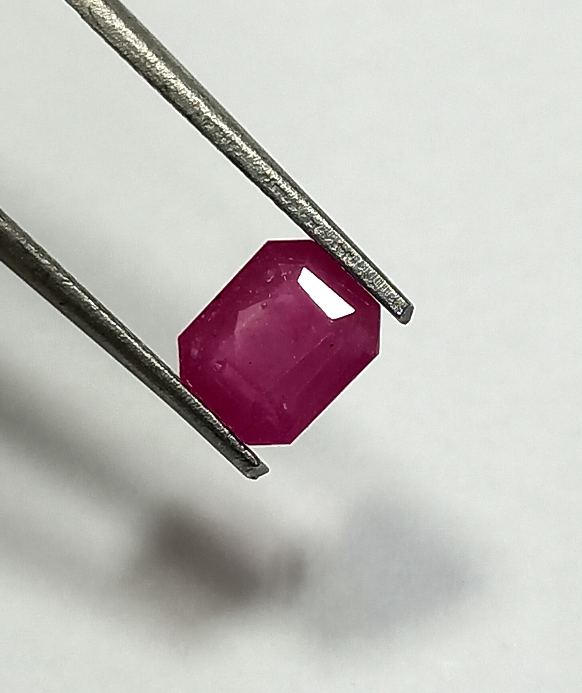 NATURAL RUBY GEMSTONE 6 Natural ruby gemstone 6