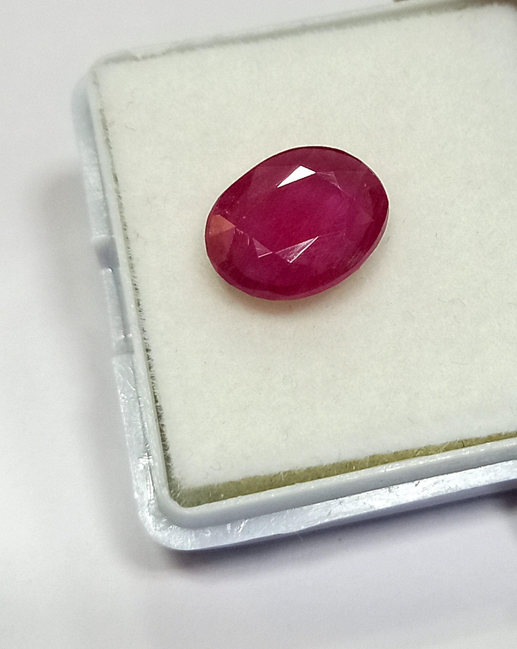 NATURAL RUBY GEMSTONE 7 Natural ruby gemstone 7