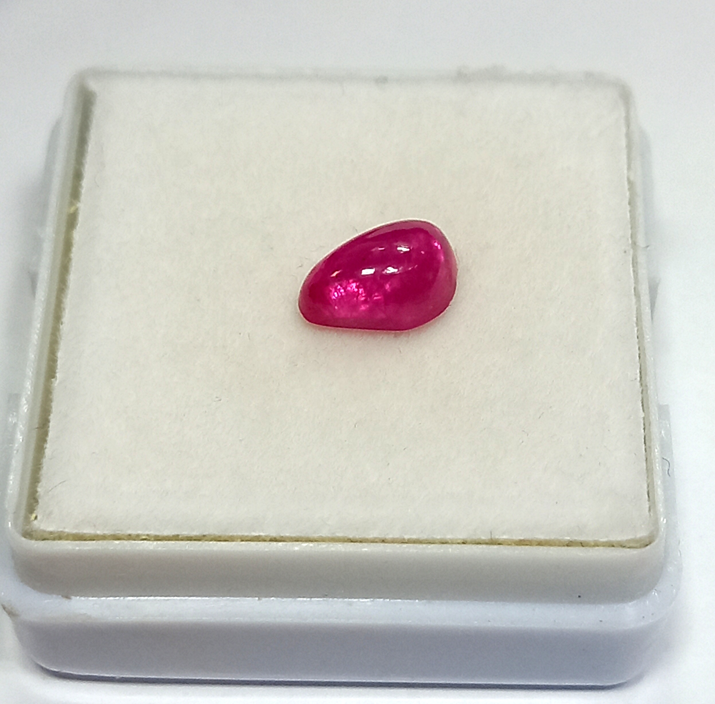 NATURAL RUBY GEMSTONE 7 Natural ruby gemstone 7