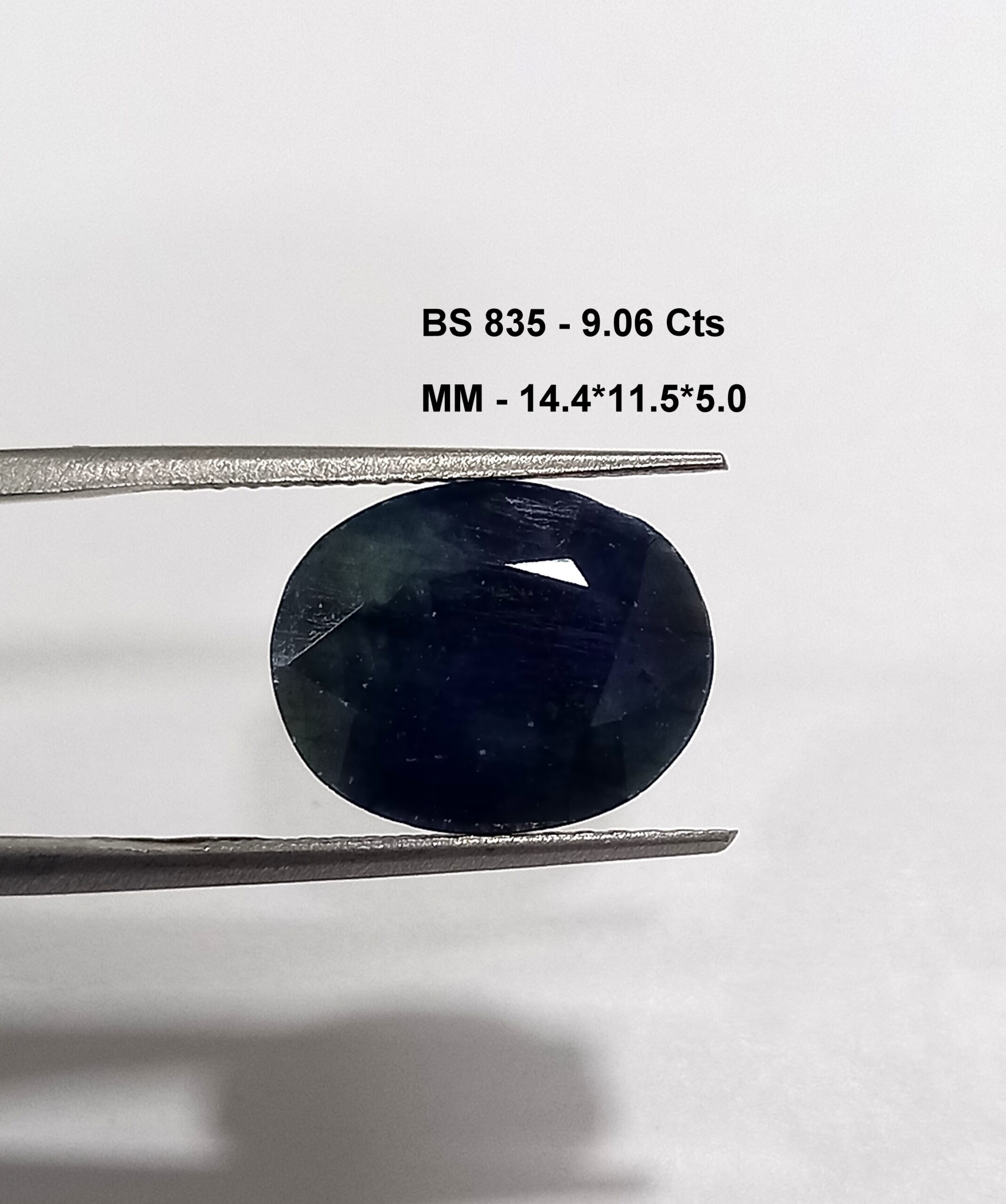 Natural Blue Sapphire Gemstone 1 blue sapphire