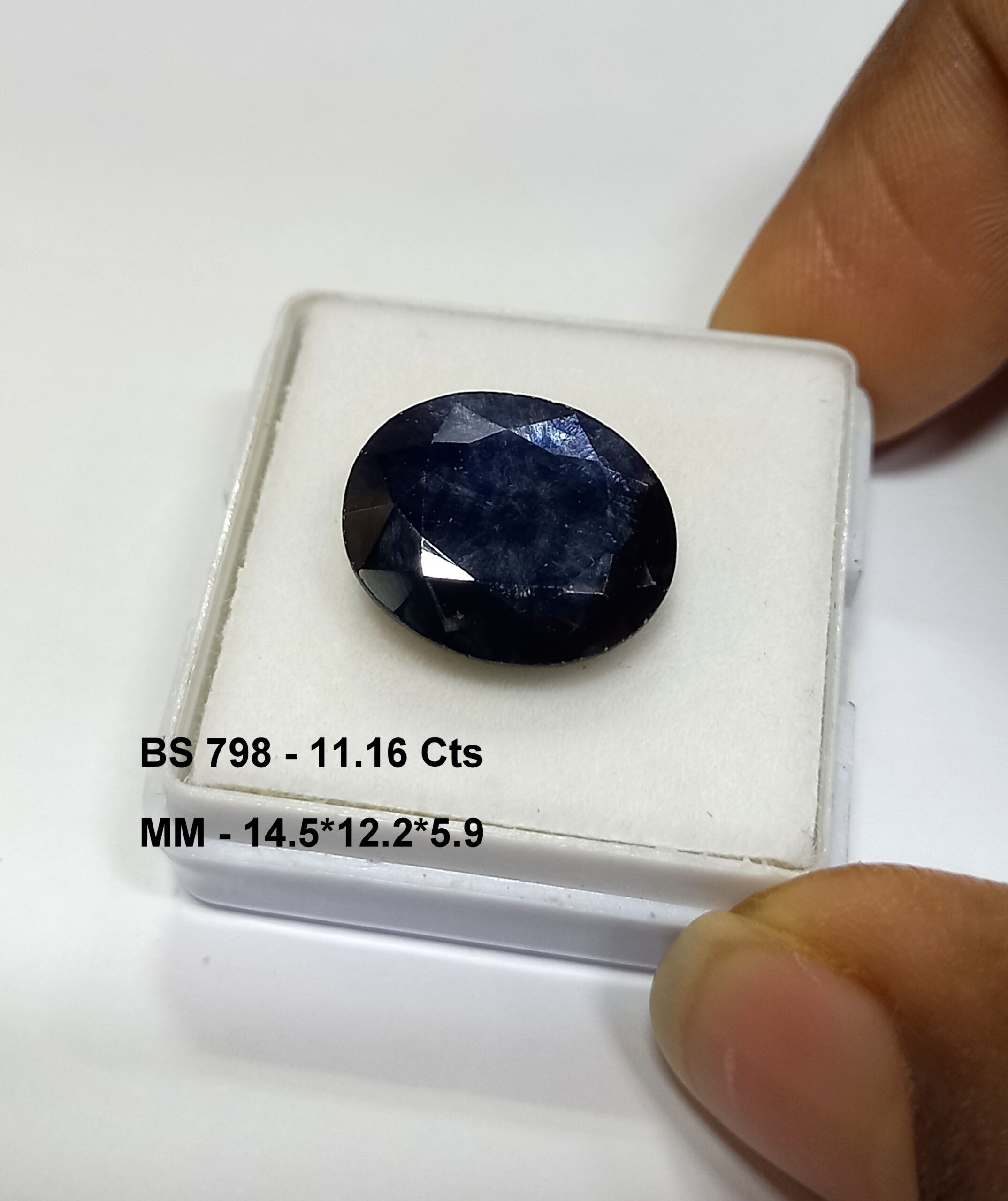 Natural Blue Sapphire Gemstone 1 Natural blue sapphire gemstone 1