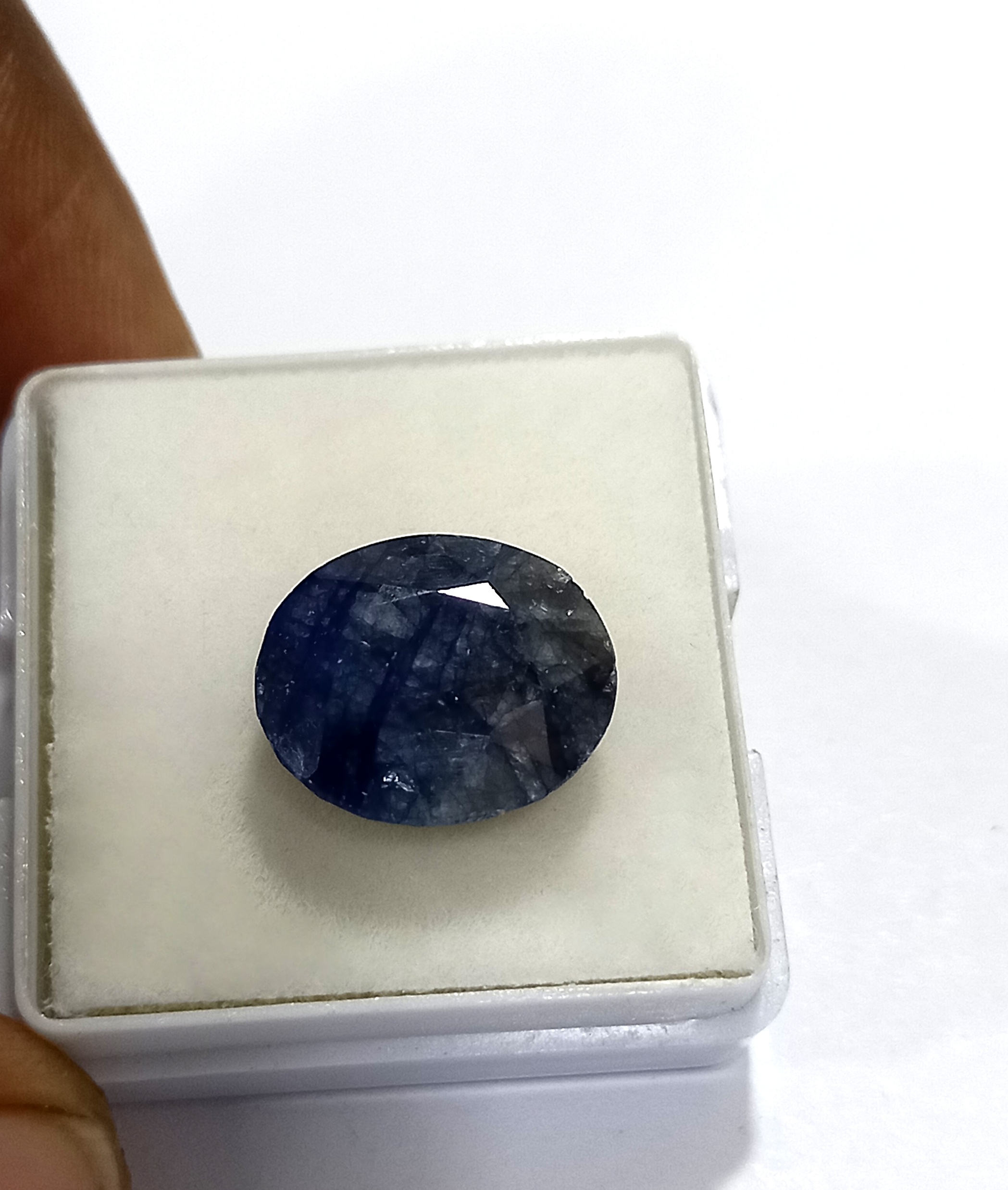 Natural blue sapphire gemstone 6