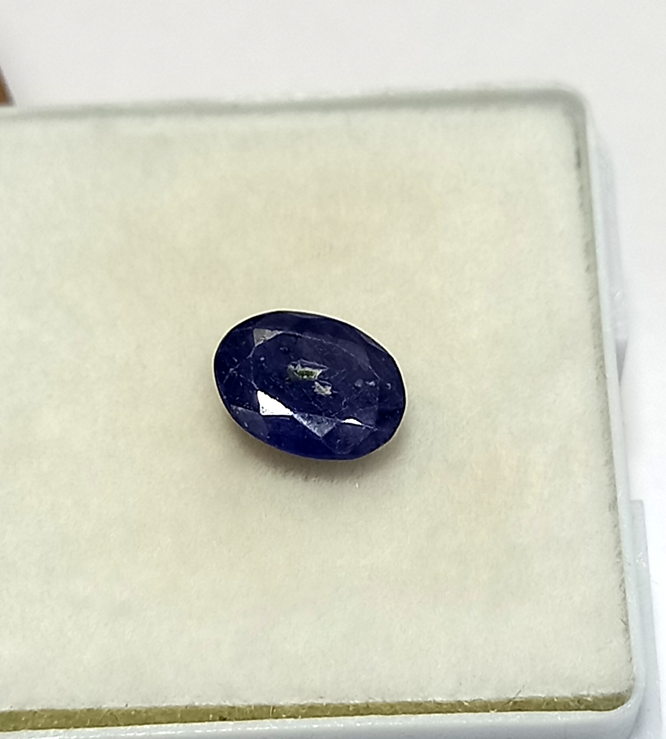 Natural Blue Sapphire Gemstone 6 Natural blue sapphire gemstone 6
