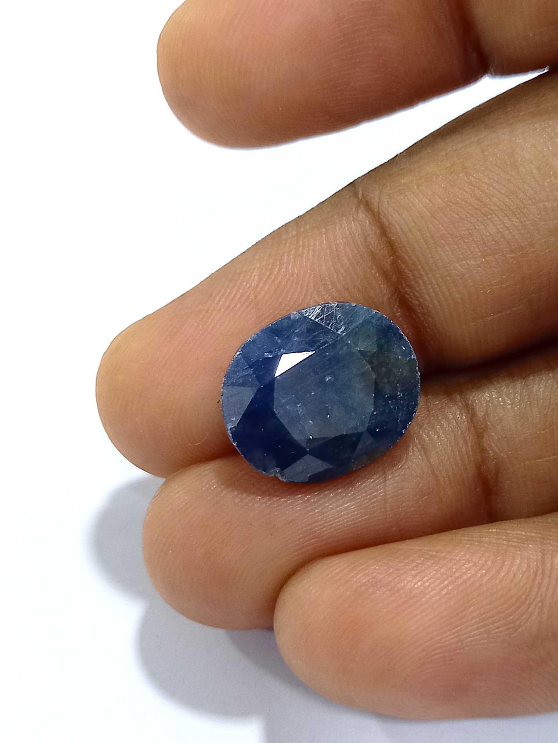 Natural Blue Sapphire Gemtsone 4 Natural blue sapphire gemtsone 4