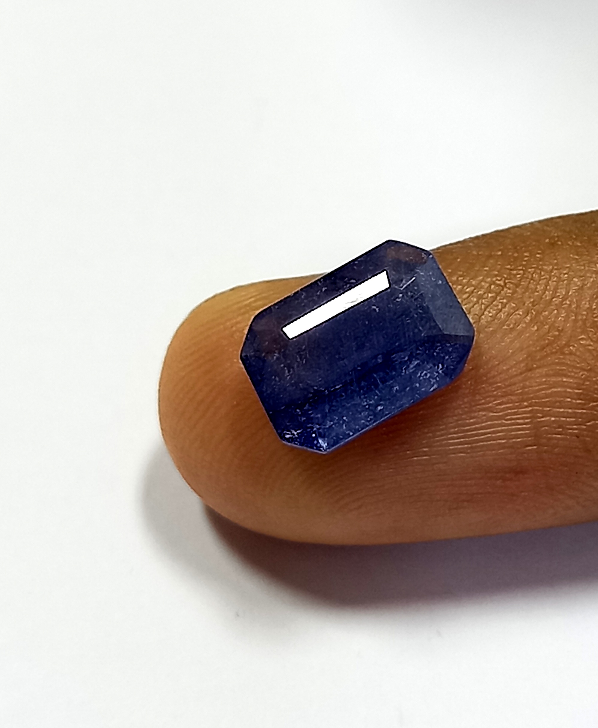 Natural blue sapphire gemstone 5