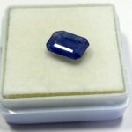 Natural blue sapphire gemstone 7