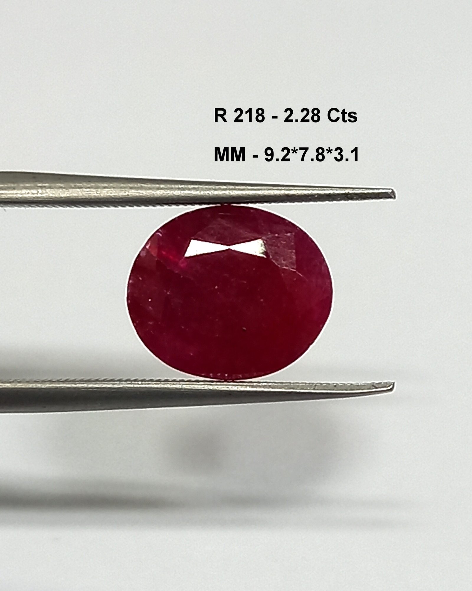 Red Ruby 2.28 Cts Natural Srilankan Gemstone Oval Cut