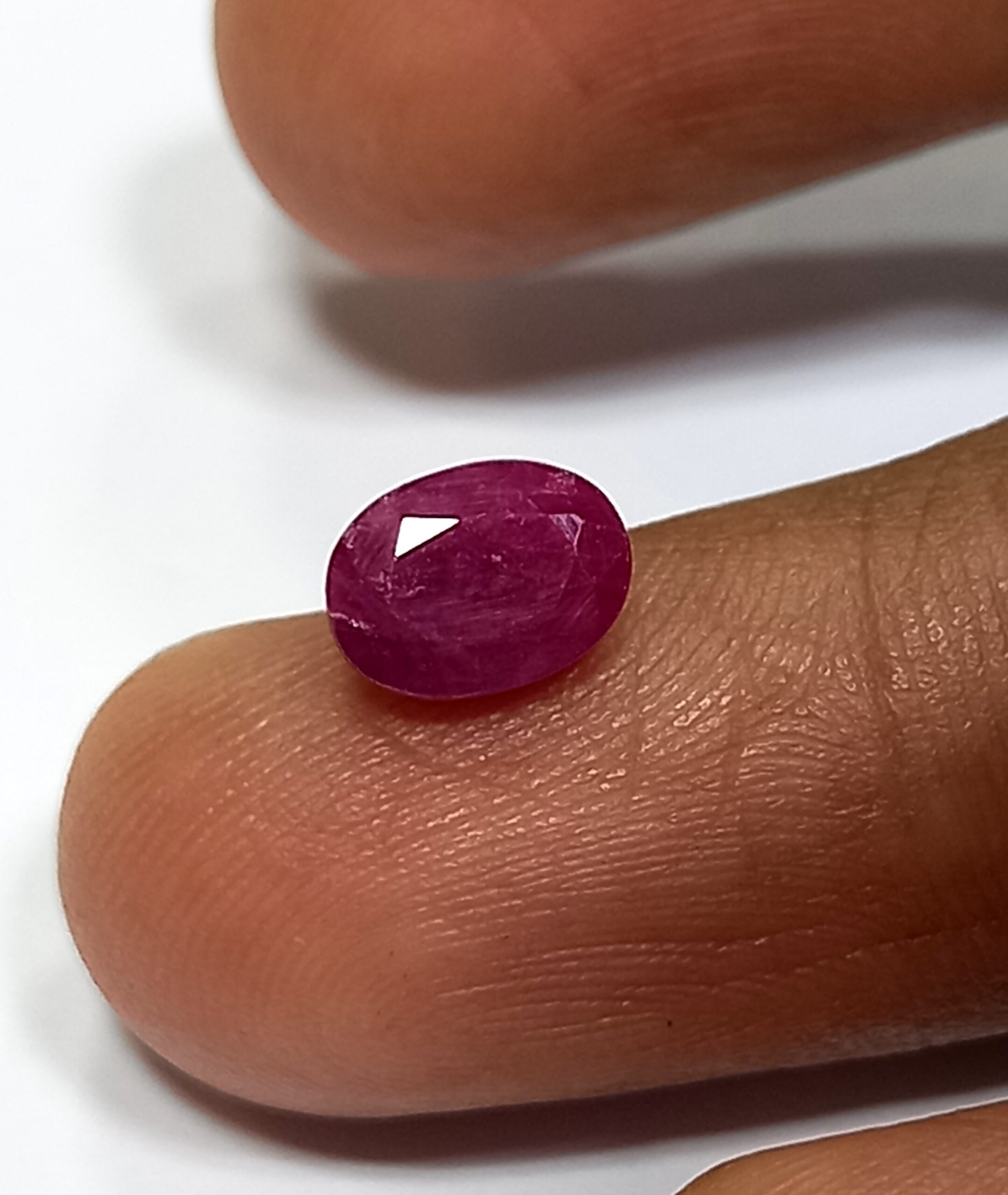 NATURAL RUBY GEMSTONE 4 Natural ruby gemstone 4