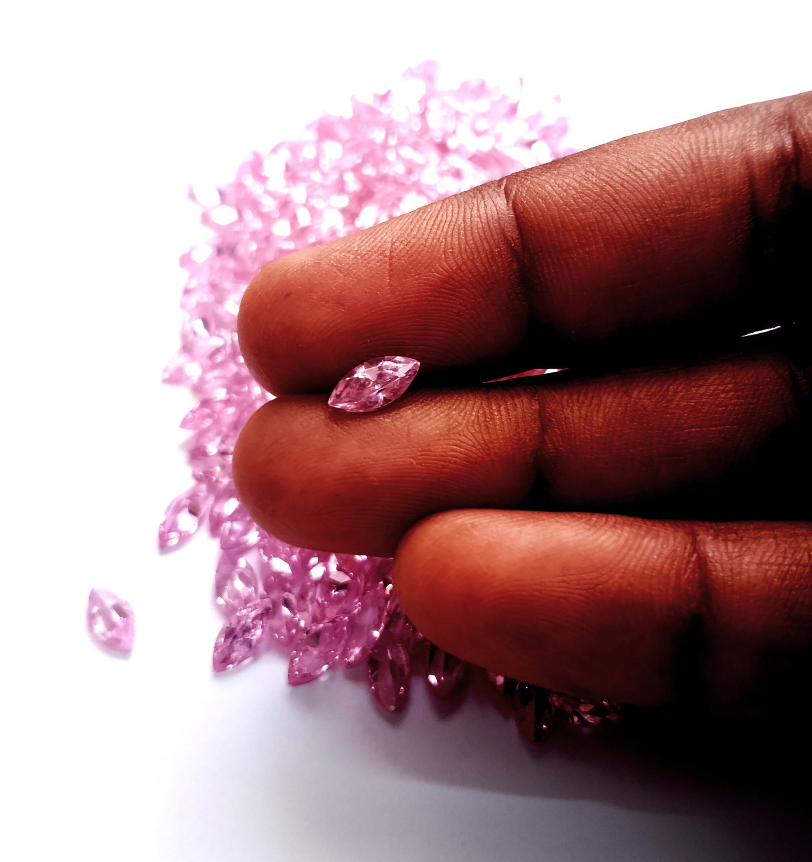 Pink Marquise Synthetic CZ Gemstones 426.35 Cts 480 Pcs - Image 4