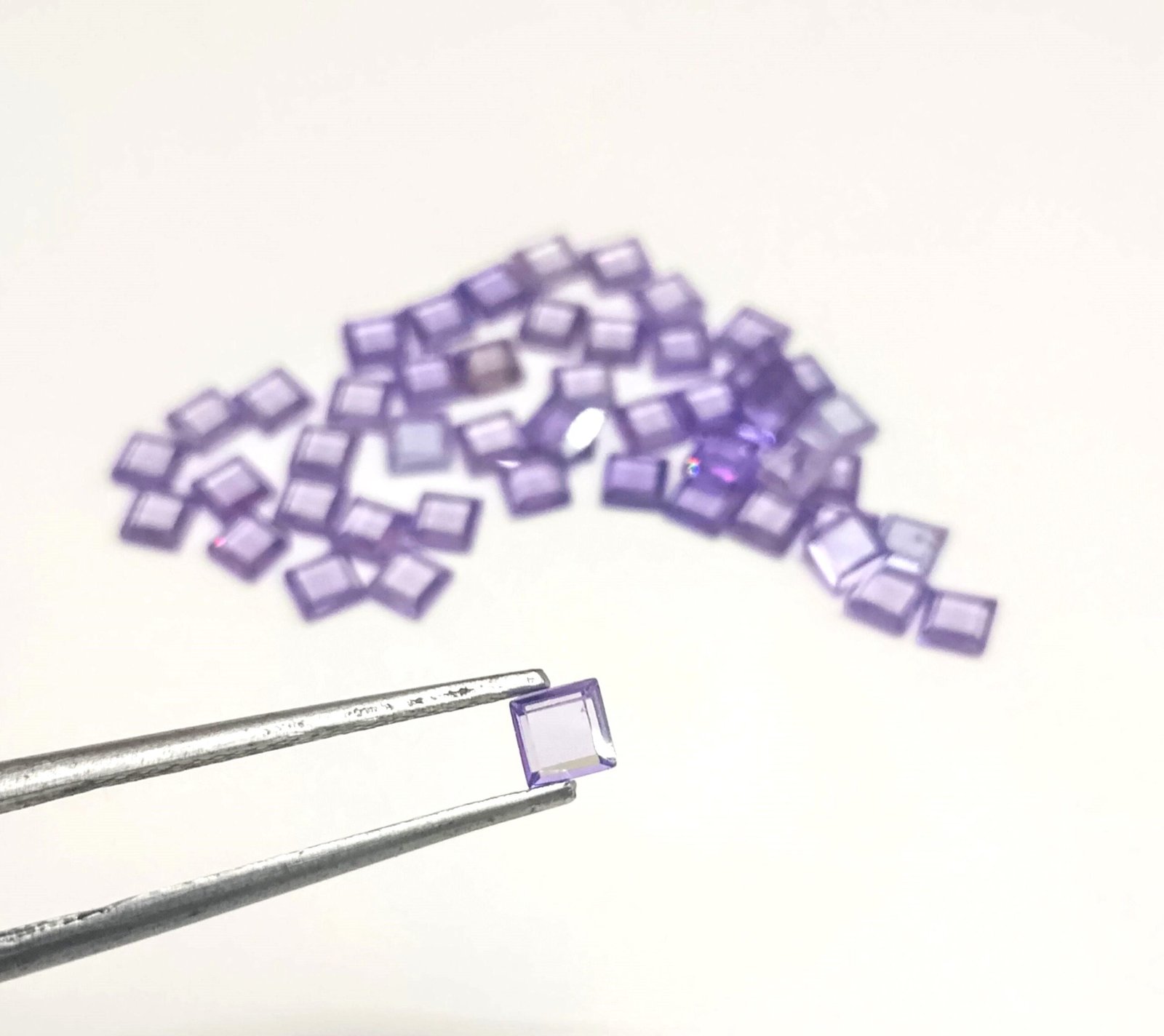 Purple Synthetic CZ Stones Princess Cut 16.00 Cts 51 Pcs 3.5 MM - Image 5