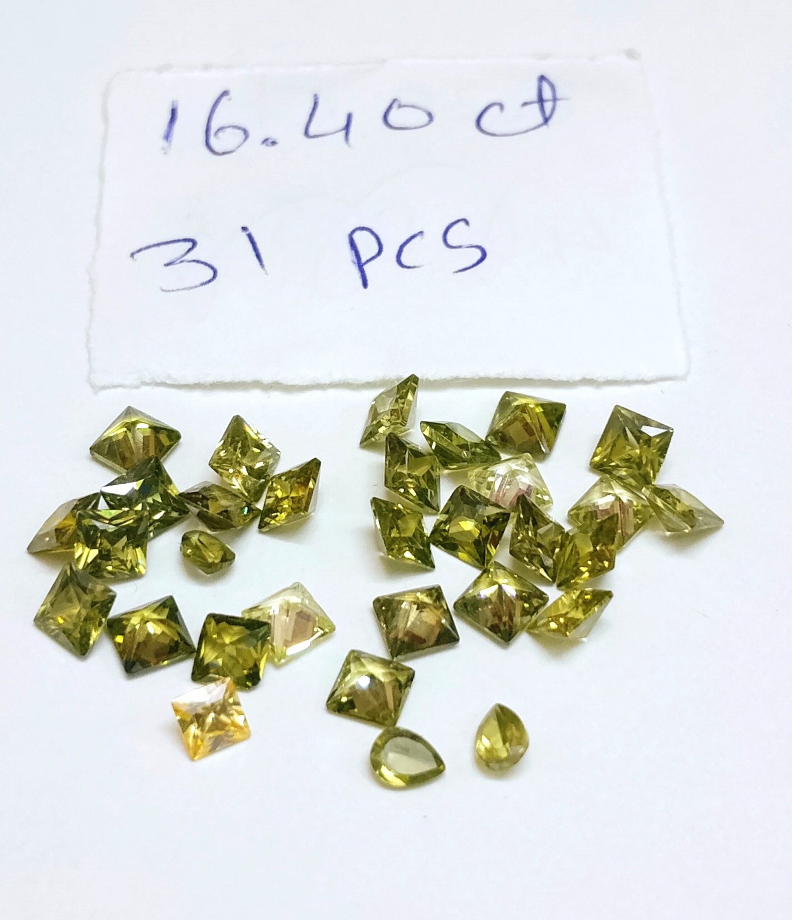 Green Synthetic CZ Stones 16.40 Cts 31 Pcs Princess Cut 4mm CZ-110